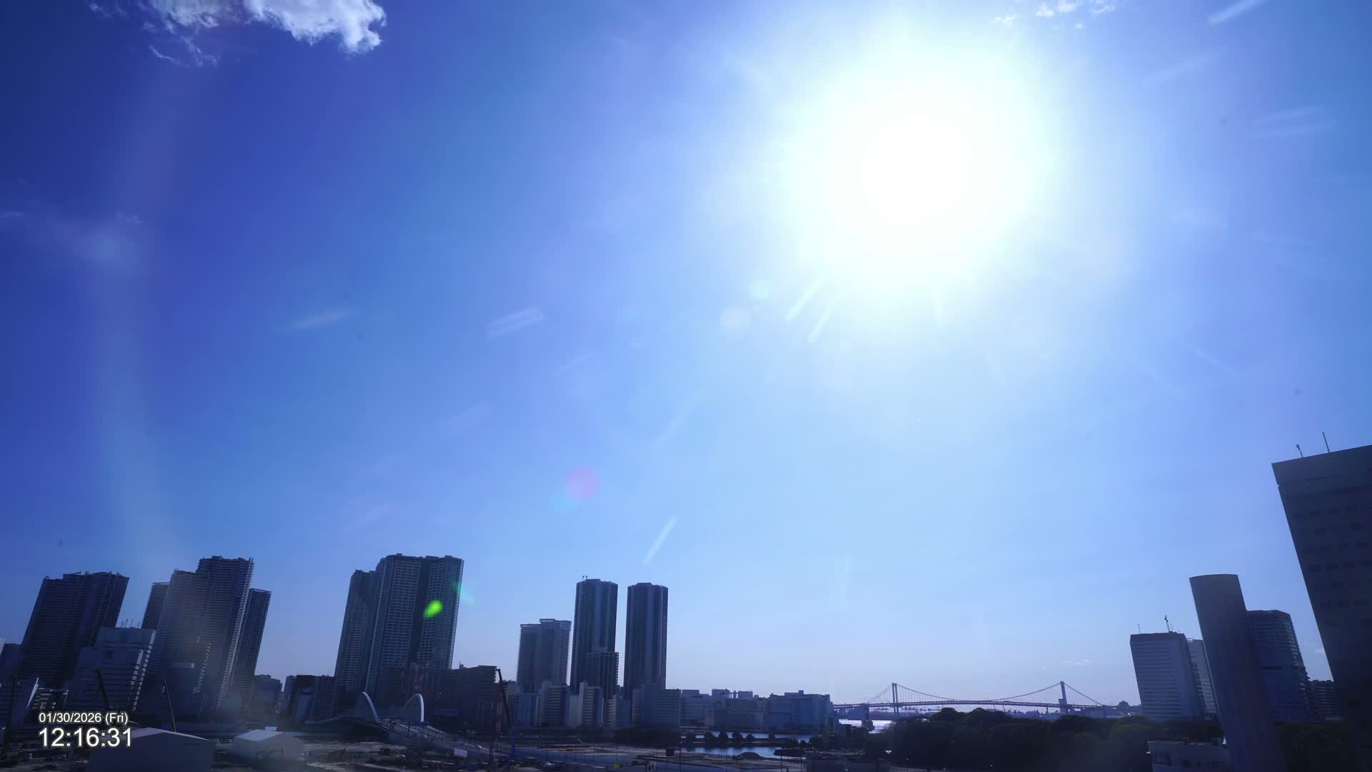Tokyo, Kachidoki Towers View from Tsukiji ( 東京、築地からの勝どきタワーズビュー ) Live Cam - Tsukiji, Chuo Ku, Tokyo, Kantō, Honshu, Japan