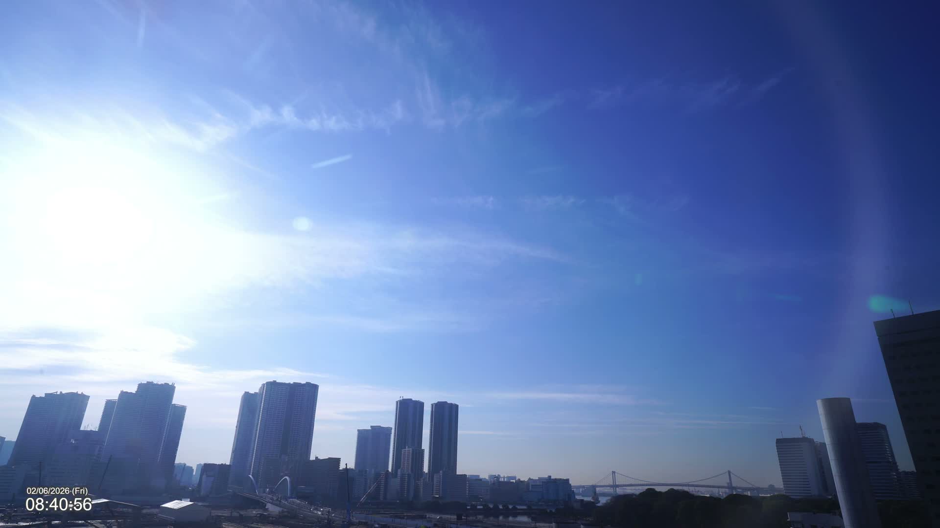 Tokyo, Kachidoki Towers View from Tsukiji ( 東京、築地からの勝どきタワーズビュー ) Live Cam - Tsukiji, Chuo Ku, Tokyo, Kantō, Honshu, Japan