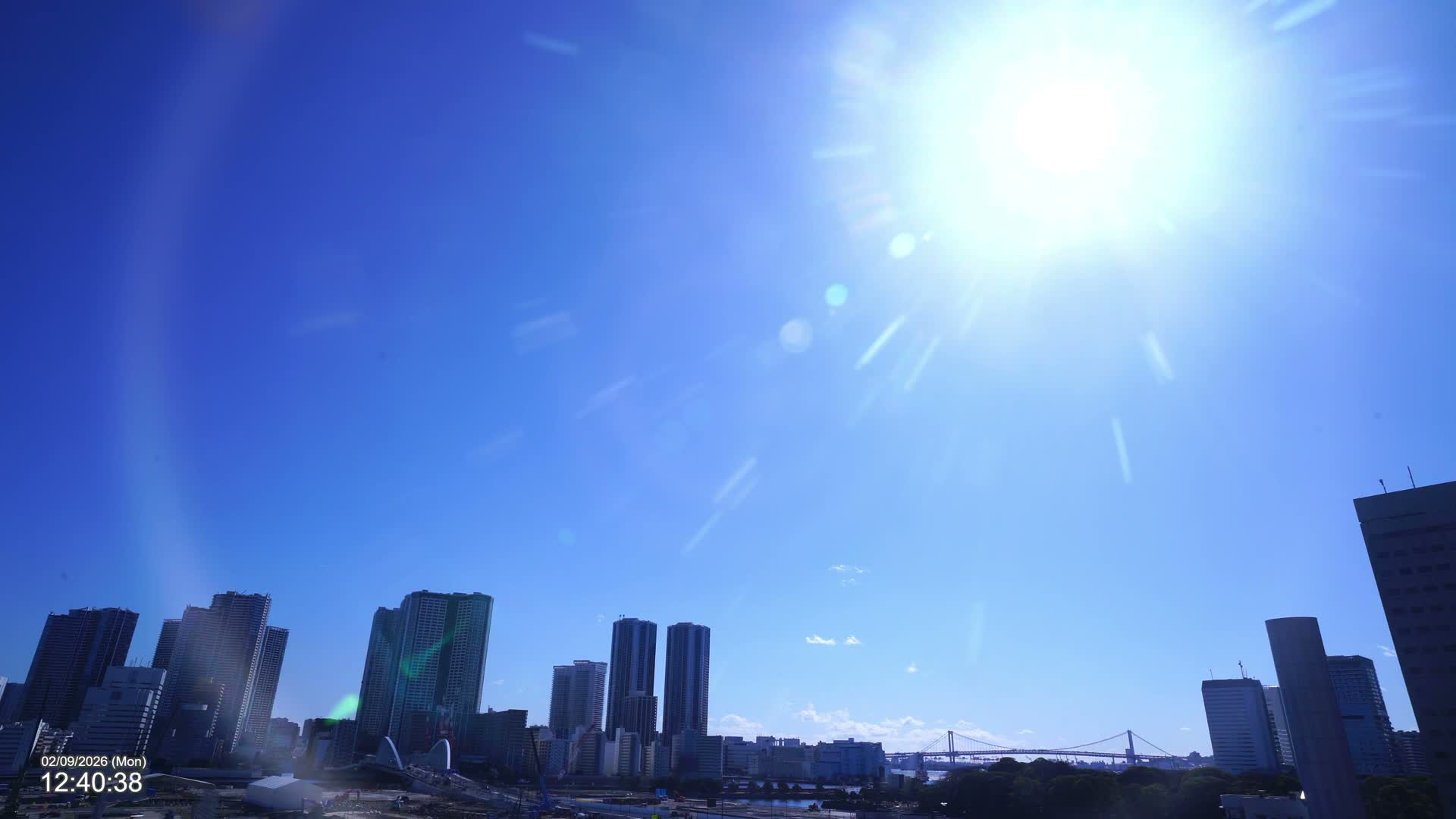 Tokyo, Kachidoki Towers View from Tsukiji ( 東京、築地からの勝どきタワーズビュー ) Live Cam - Tsukiji, Chuo Ku, Tokyo, Kantō, Honshu, Japan