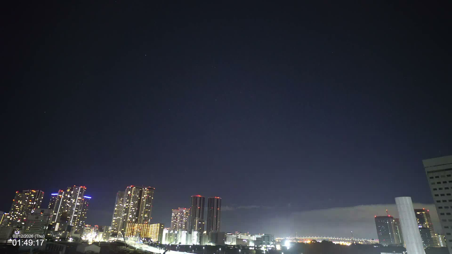 Tokyo, Kachidoki Towers View from Tsukiji ( 東京、築地からの勝どきタワーズビュー ) Live Cam - Tsukiji, Chuo Ku, Tokyo, Kantō, Honshu, Japan