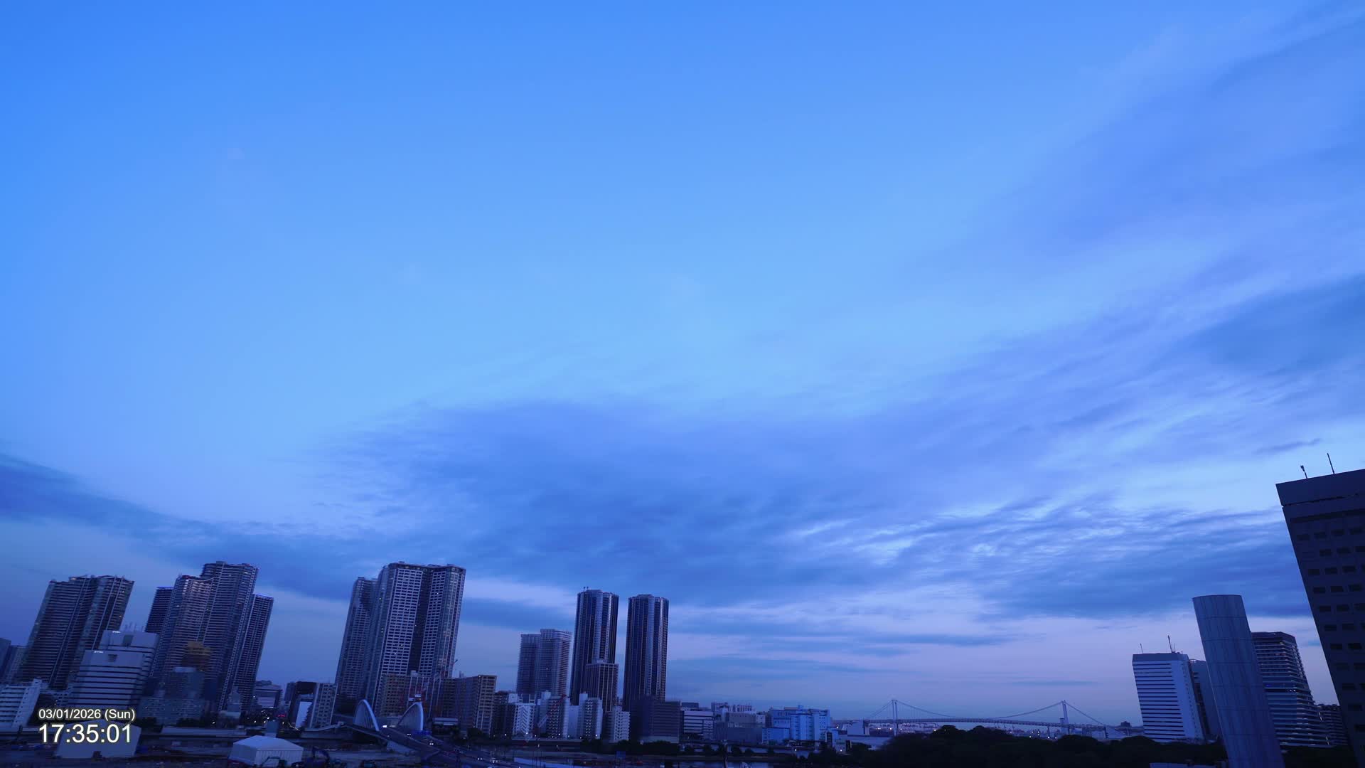 Tokyo, Kachidoki Towers View from Tsukiji ( 東京、築地からの勝どきタワーズビュー ) Live Cam - Tsukiji, Chuo Ku, Tokyo, Kantō, Honshu, Japan