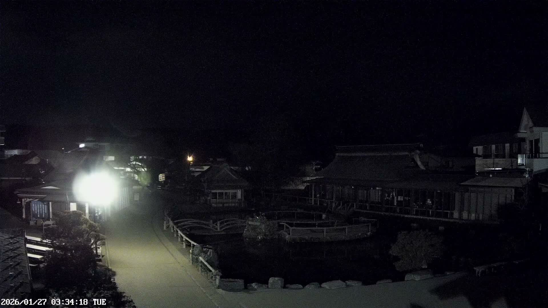 Oshino , Shibokusa Village, Oshino Hakkai & Mount Fuji View ( 忍野、志木草村、忍野八海、富士山の眺め) Live Cam - Shibokusa, Oshino, Minamitsuru, Yamanashi, Tokai, Chubu, Japan