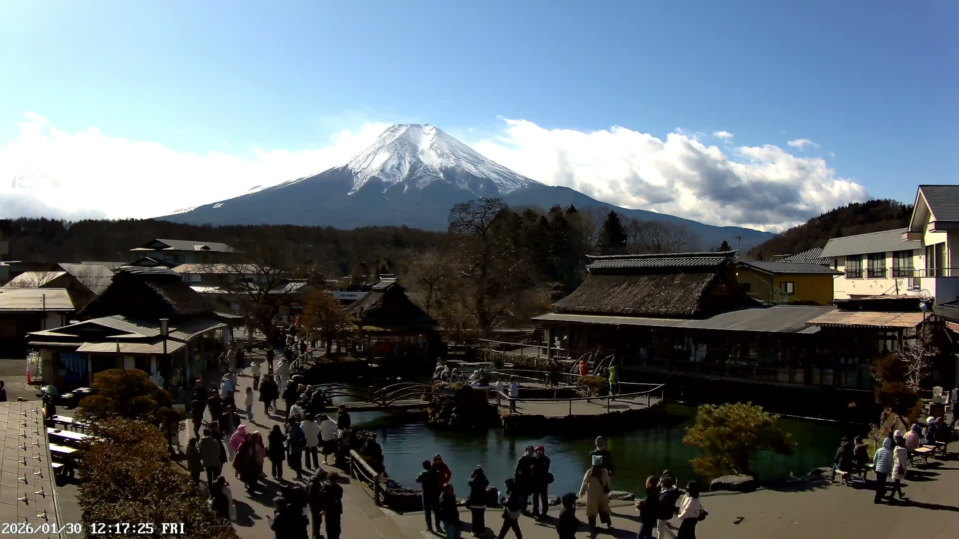 Oshino , Shibokusa Village, Oshino Hakkai & Mount Fuji View ( 忍野、志木草村、忍野八海、富士山の眺め) Live Cam - Shibokusa, Oshino, Minamitsuru, Yamanashi, Tokai, Chubu, Japan