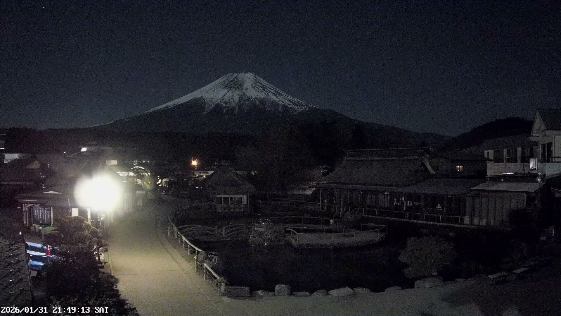 Oshino , Shibokusa Village, Oshino Hakkai & Mount Fuji View ( 忍野、志木草村、忍野八海、富士山の眺め) Live Cam - Shibokusa, Oshino, Minamitsuru, Yamanashi, Tokai, Chubu, Japan