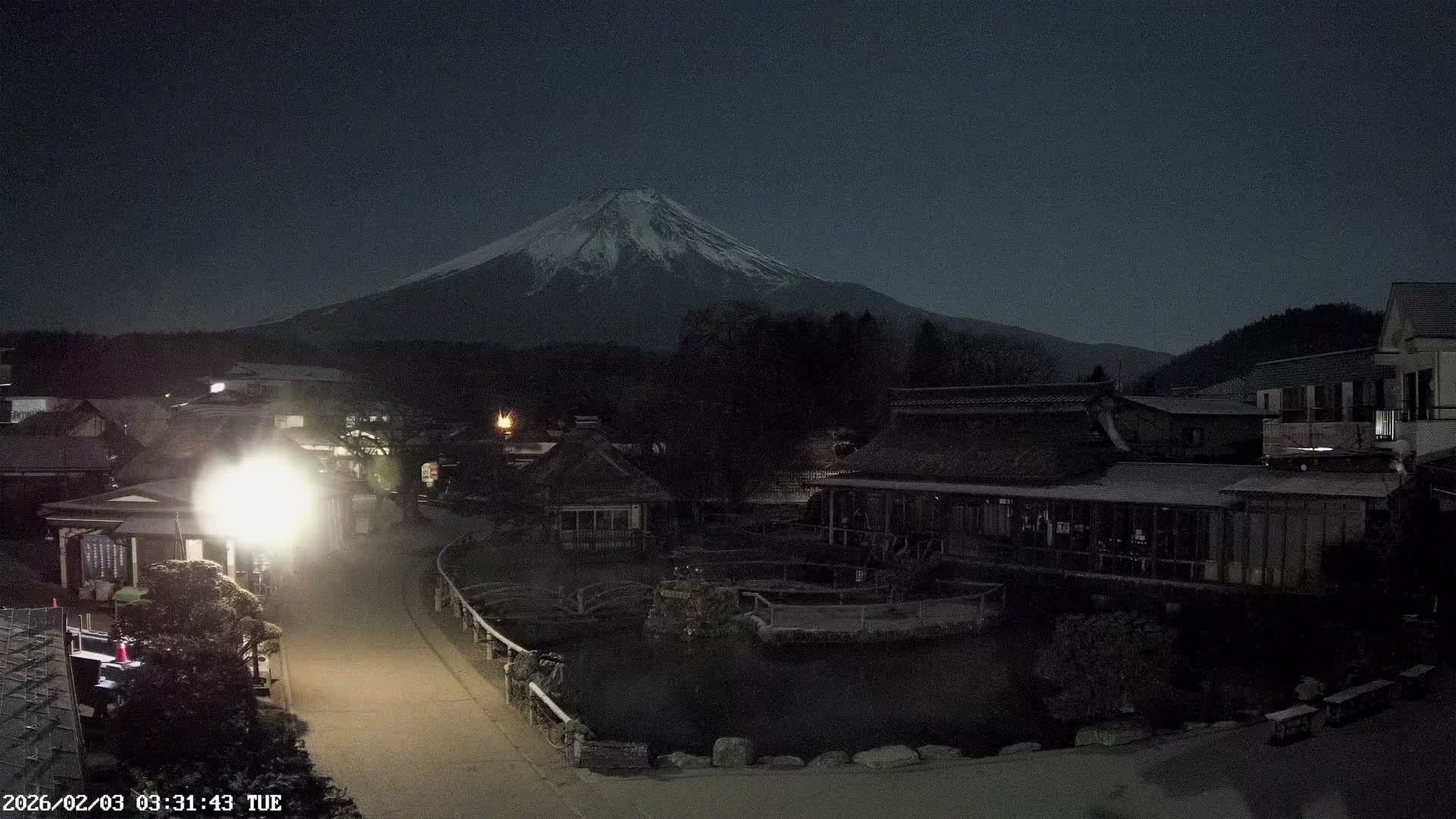 Oshino , Shibokusa Village, Oshino Hakkai & Mount Fuji View ( 忍野、志木草村、忍野八海、富士山の眺め) Live Cam - Shibokusa, Oshino, Minamitsuru, Yamanashi, Tokai, Chubu, Japan