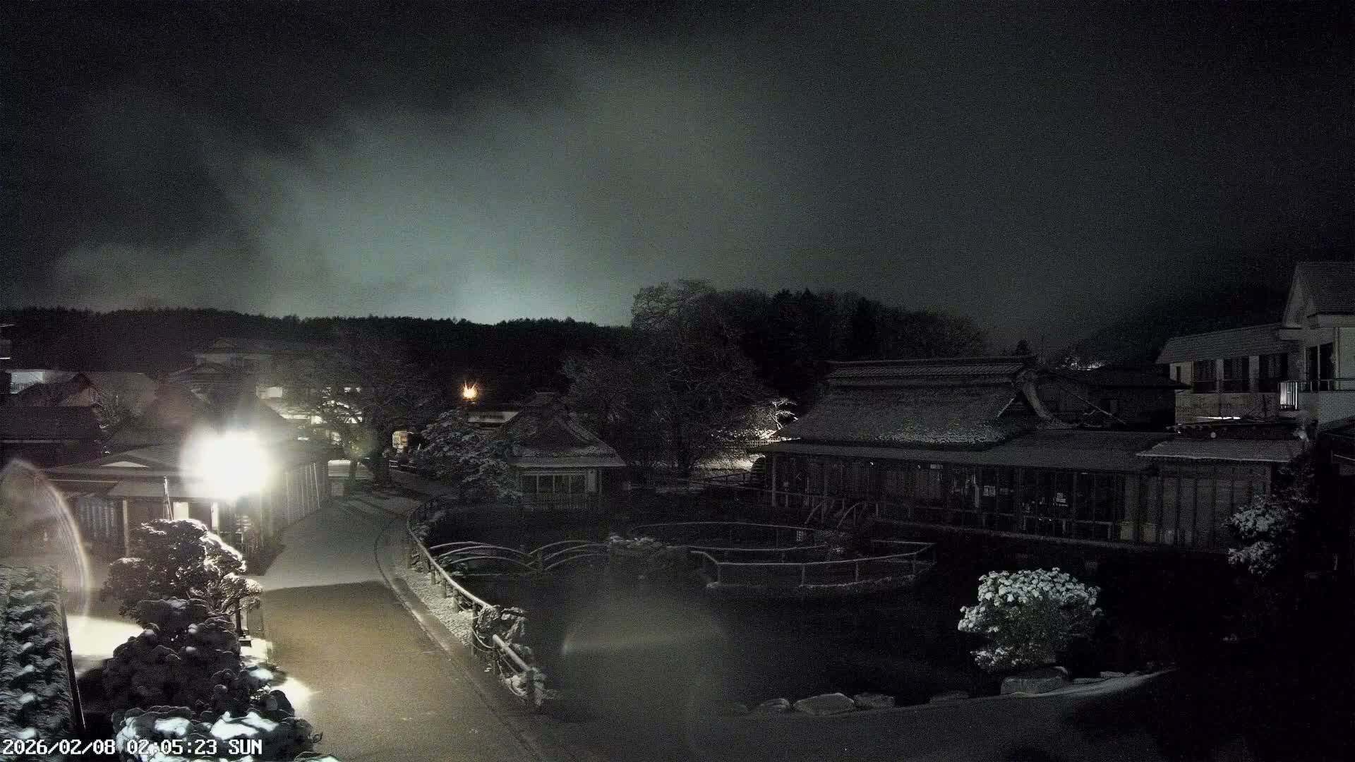 Oshino , Shibokusa Village, Oshino Hakkai & Mount Fuji View ( 忍野、志木草村、忍野八海、富士山の眺め) Live Cam - Shibokusa, Oshino, Minamitsuru, Yamanashi, Tokai, Chubu, Japan