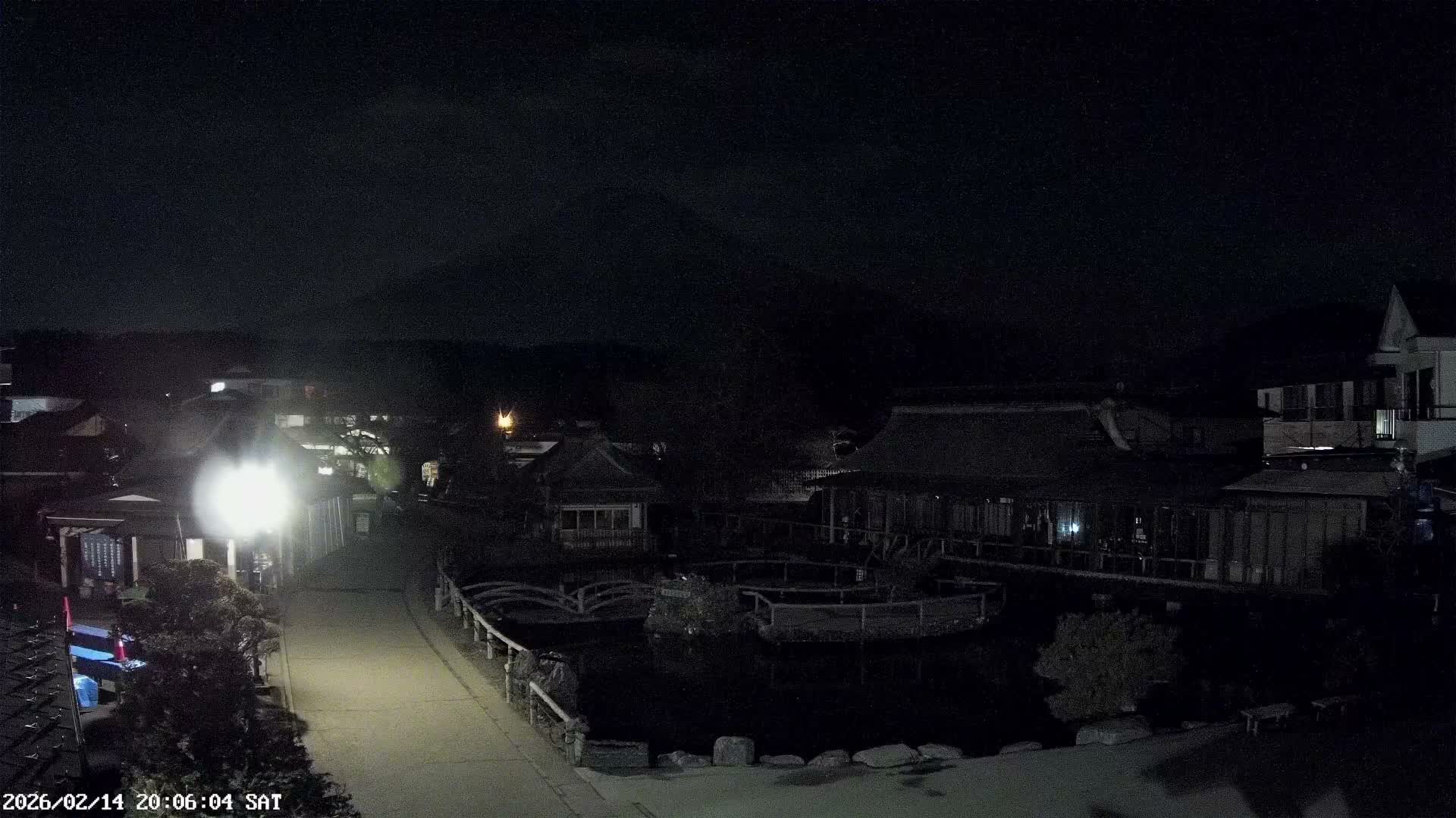 Oshino , Shibokusa Village, Oshino Hakkai & Mount Fuji View ( 忍野、志木草村、忍野八海、富士山の眺め) Live Cam - Shibokusa, Oshino, Minamitsuru, Yamanashi, Tokai, Chubu, Japan
