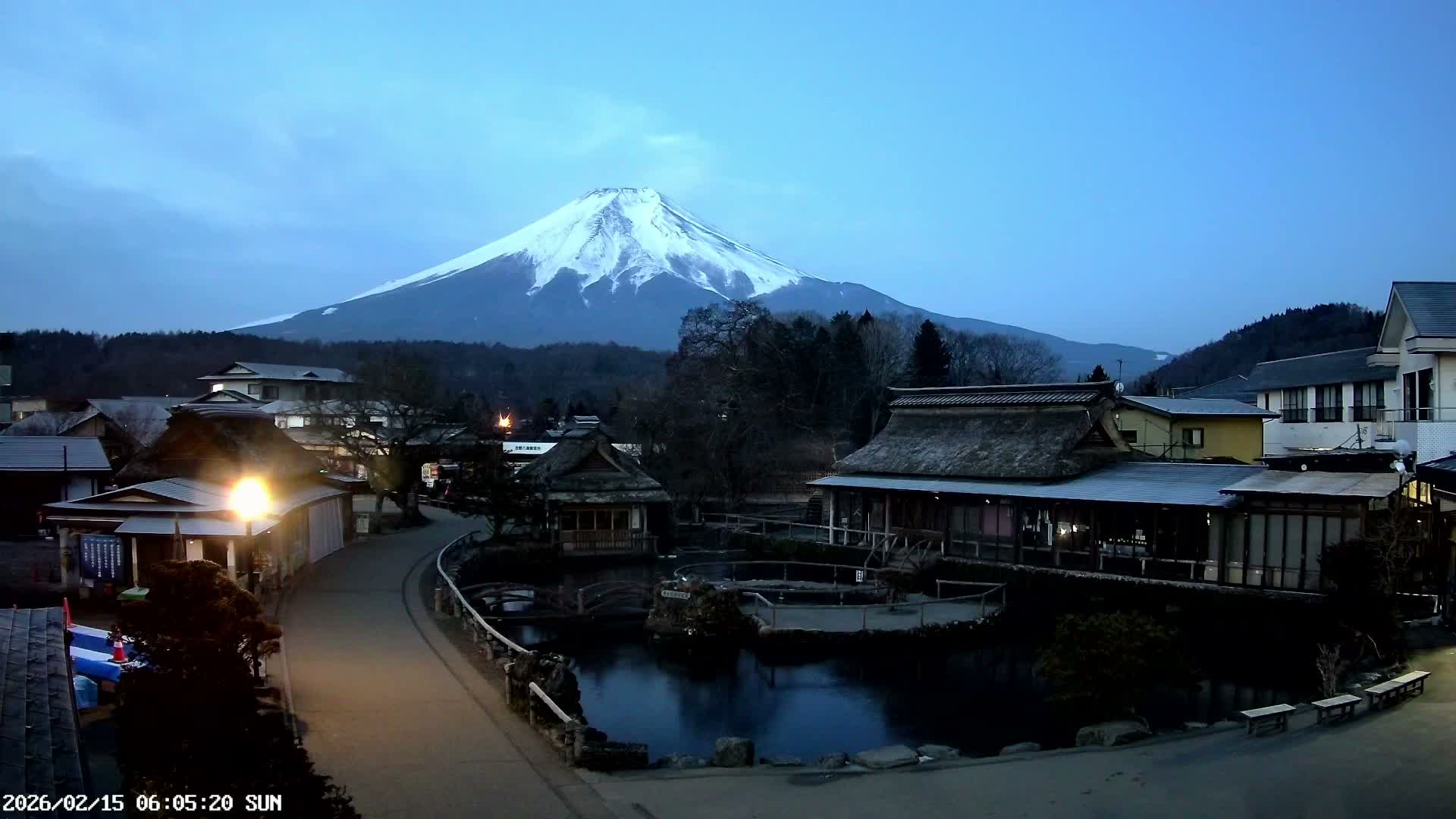 Oshino , Shibokusa Village, Oshino Hakkai & Mount Fuji View ( 忍野、志木草村、忍野八海、富士山の眺め) Live Cam - Shibokusa, Oshino, Minamitsuru, Yamanashi, Tokai, Chubu, Japan