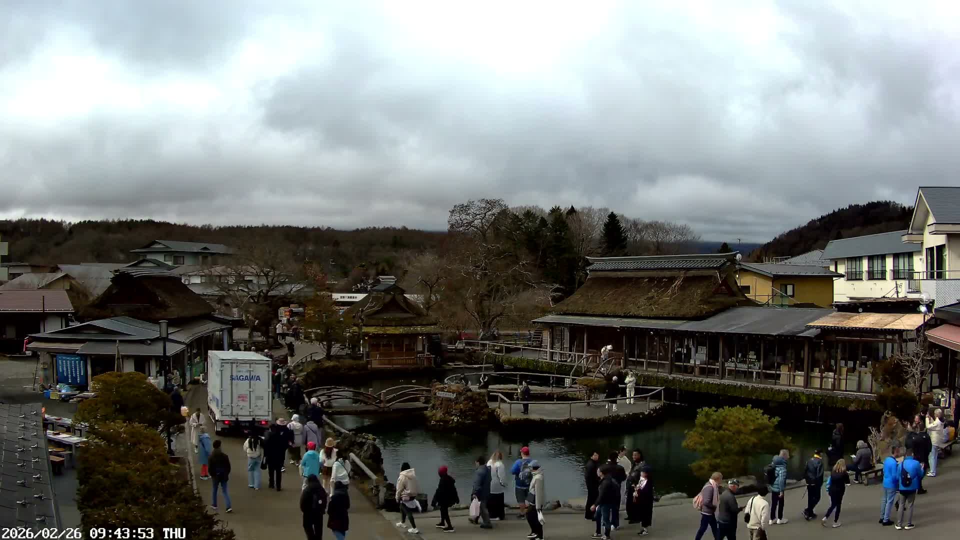 Oshino , Shibokusa Village, Oshino Hakkai & Mount Fuji View ( 忍野、志木草村、忍野八海、富士山の眺め) Live Cam - Shibokusa, Oshino, Minamitsuru, Yamanashi, Tokai, Chubu, Japan