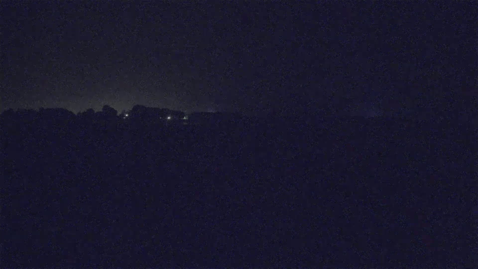 Lannion Cote de Granit  Airport Live Cam  LAI  - Lannion, Cotes-d'Armor, Bretagne, France