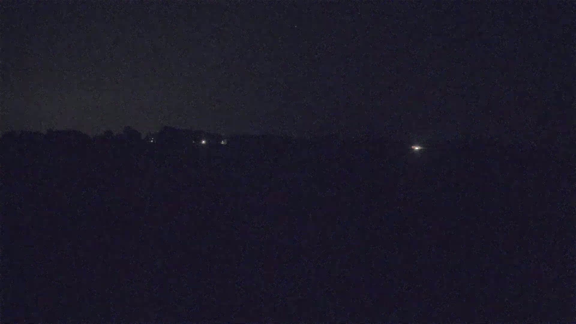 Lannion Cote de Granit  Airport Live Cam  LAI  - Lannion, Cotes-d'Armor, Bretagne, France