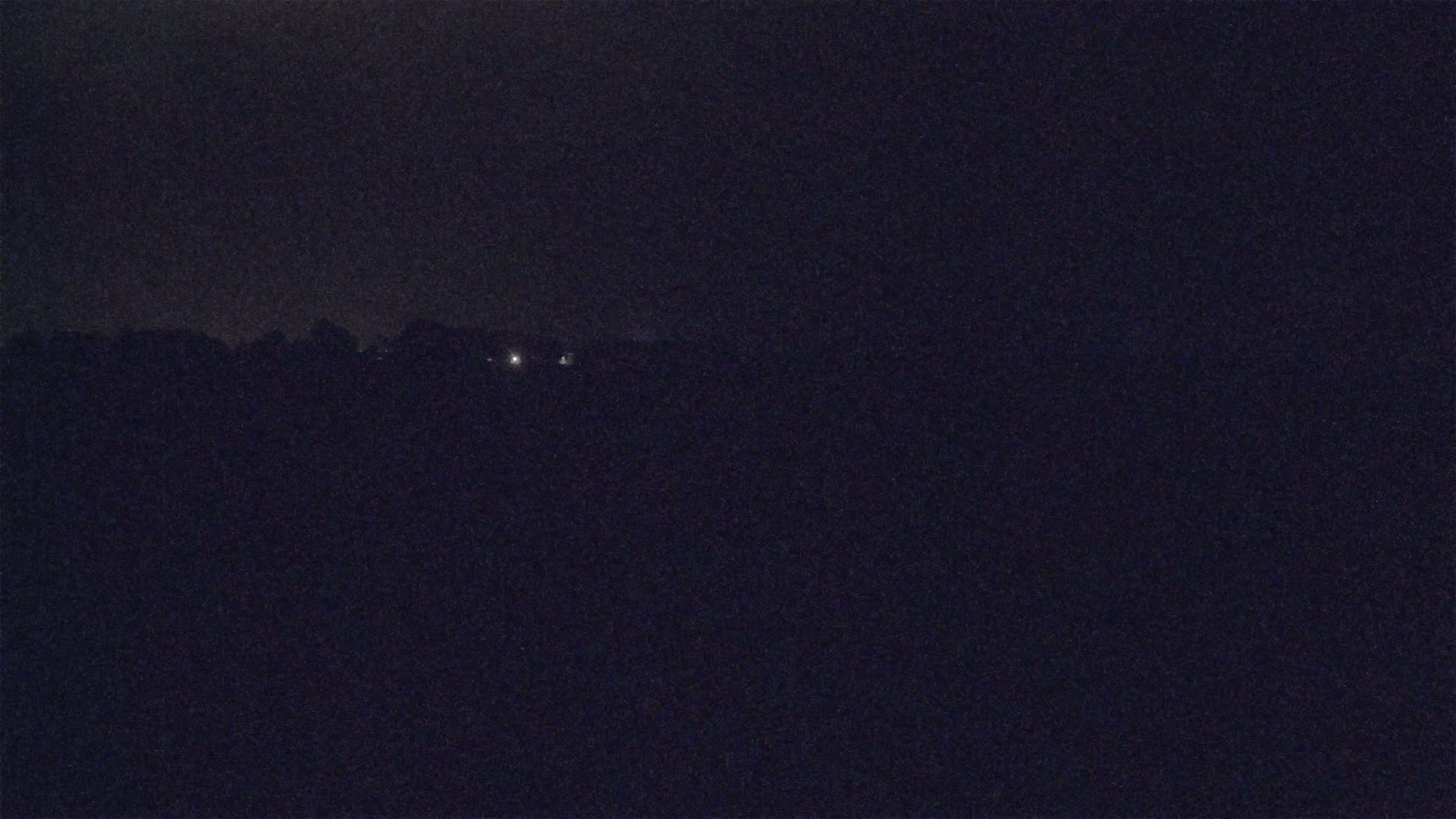 Lannion Cote de Granit  Airport Live Cam  LAI  - Lannion, Cotes-d'Armor, Bretagne, France