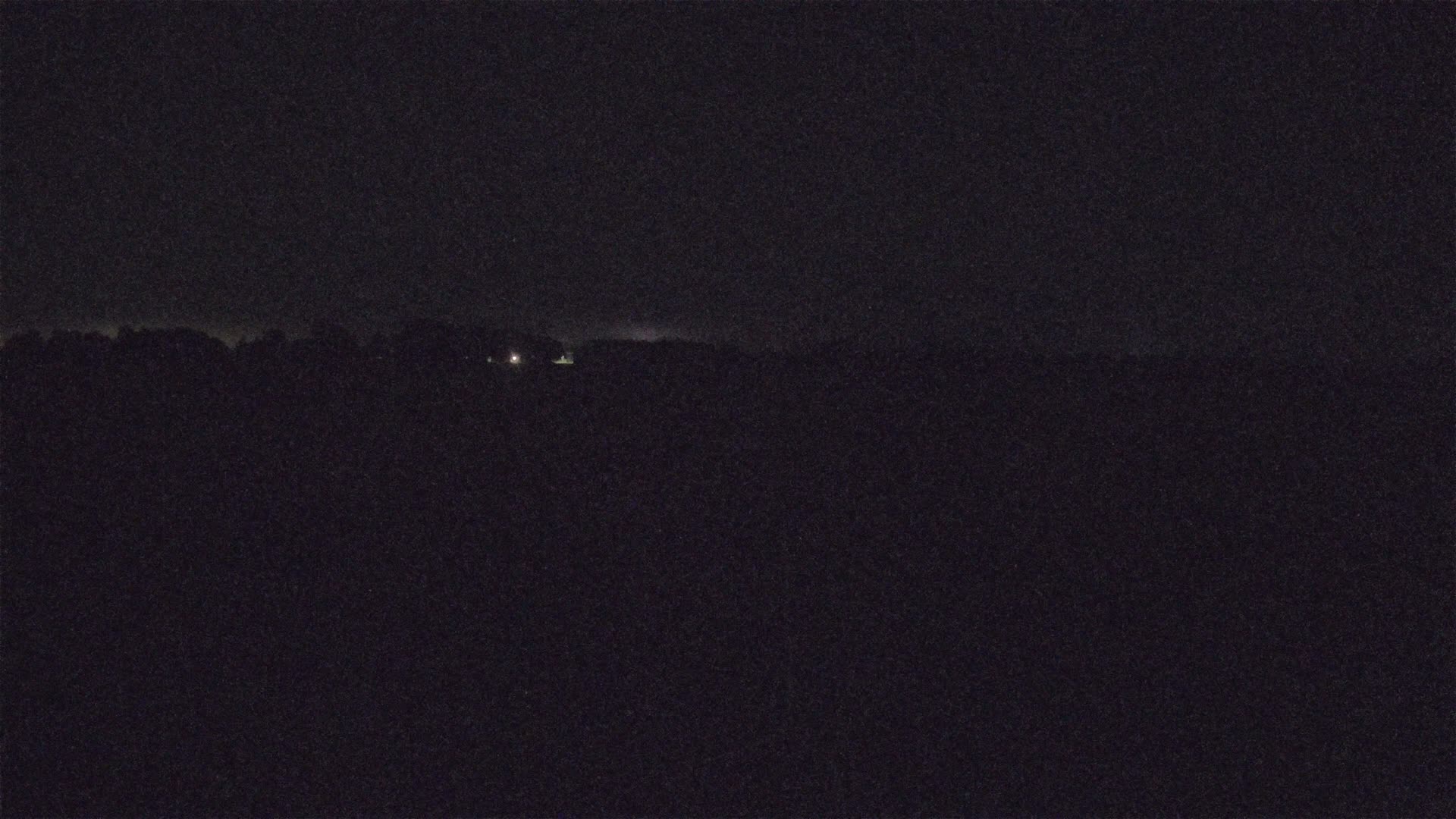Lannion Cote de Granit  Airport Live Cam  LAI  - Lannion, Cotes-d'Armor, Bretagne, France