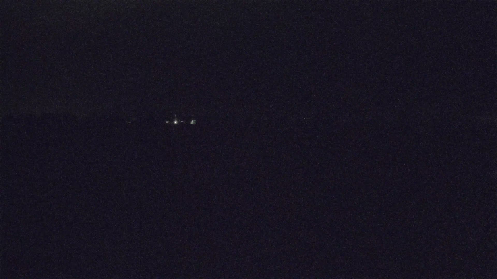 Lannion Cote de Granit  Airport Live Cam  LAI  - Lannion, Cotes-d'Armor, Bretagne, France