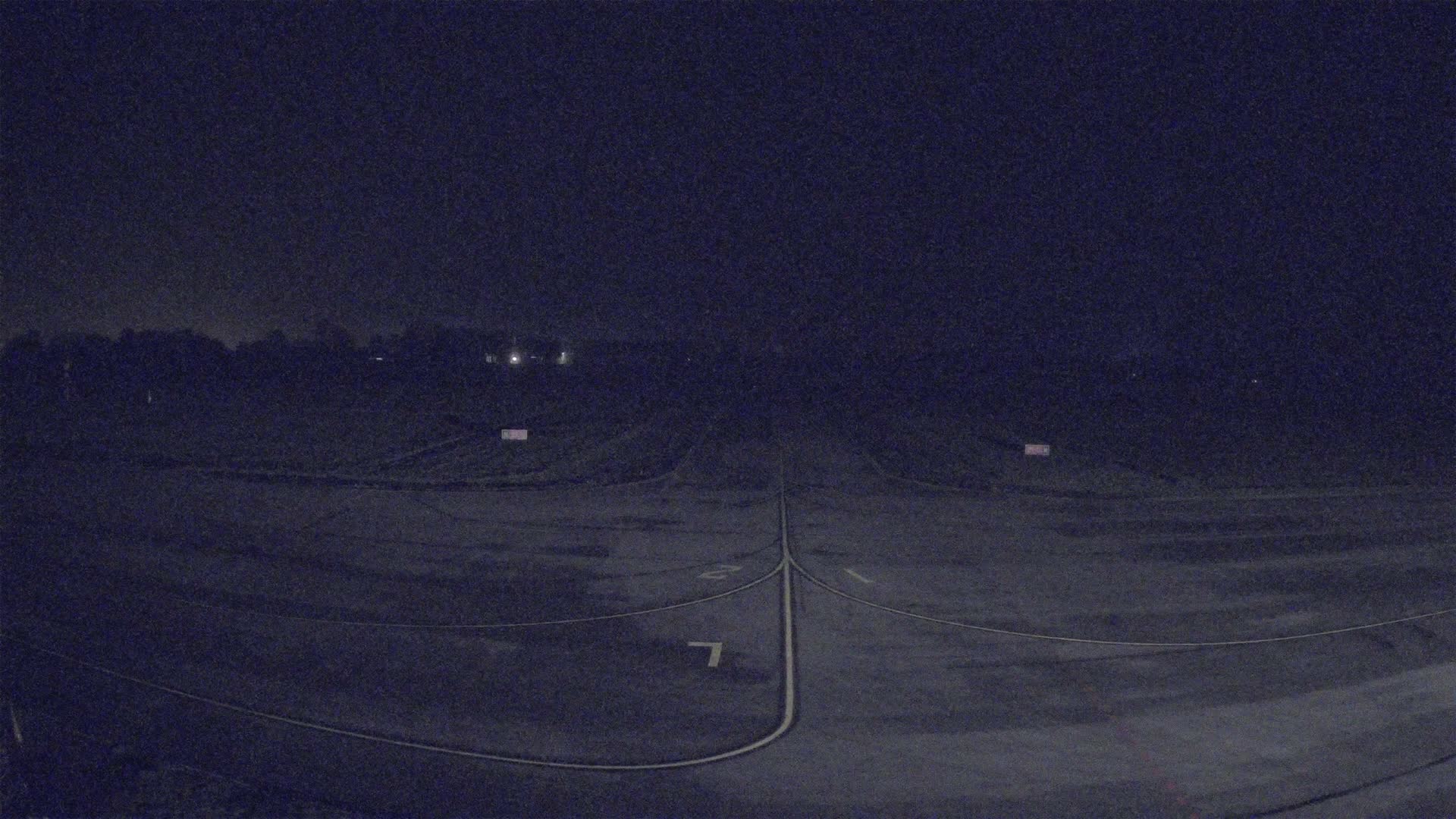 Lannion Cote de Granit  Airport Live Cam  LAI  - Lannion, Cotes-d'Armor, Bretagne, France