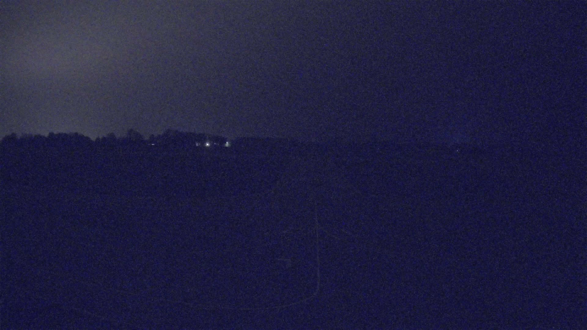 Lannion Cote de Granit  Airport Live Cam  LAI  - Lannion, Cotes-d'Armor, Bretagne, France