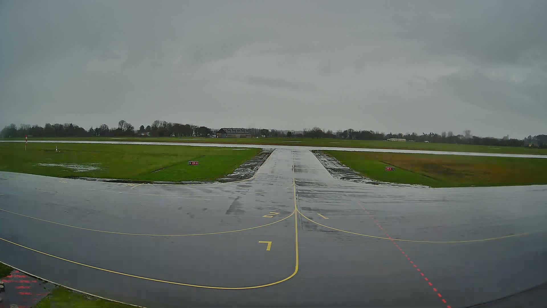 Lannion Cote de Granit  Airport Live Cam  LAI  - Lannion, Cotes-d'Armor, Bretagne, France