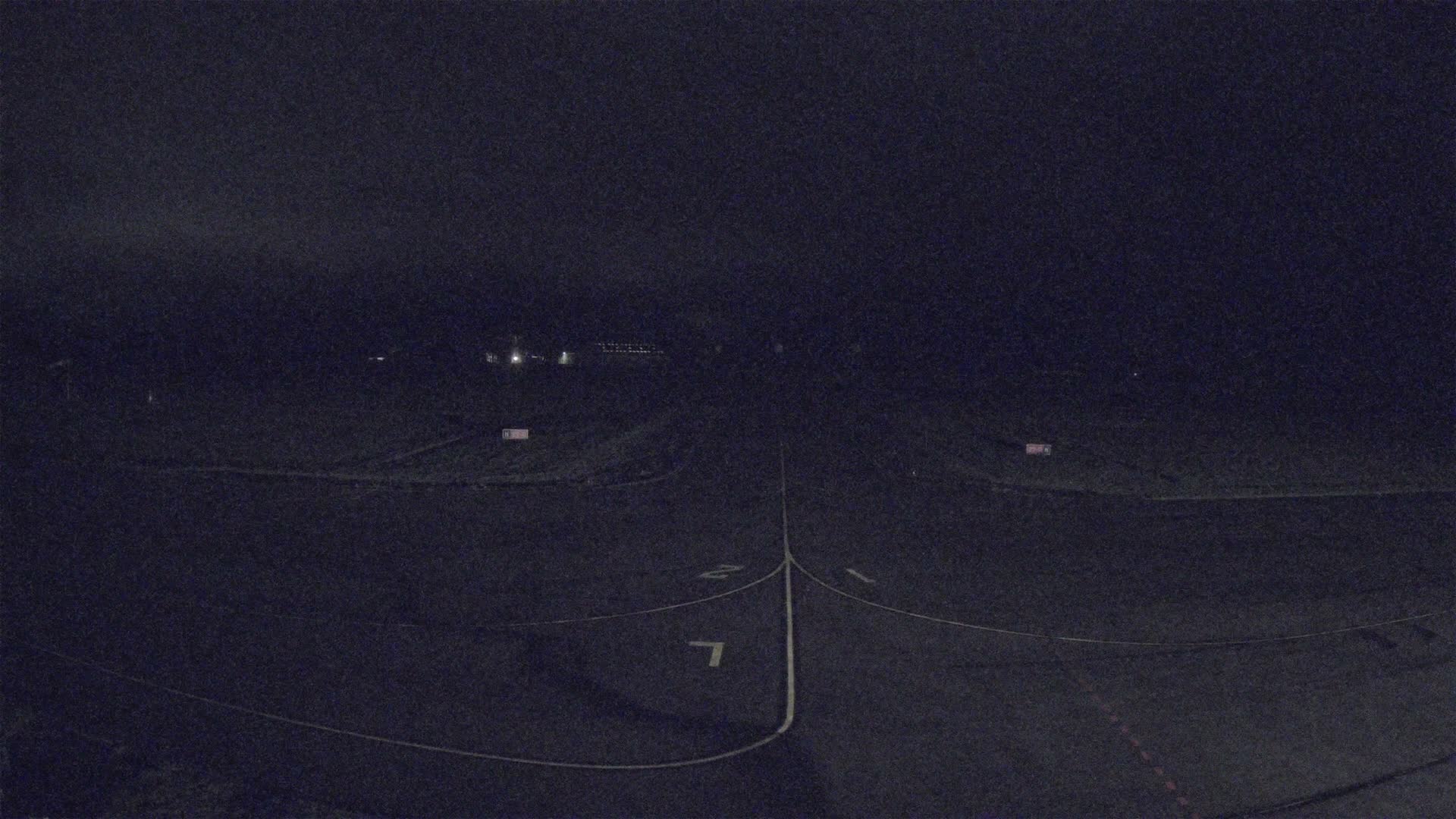 Lannion Cote de Granit  Airport Live Cam  LAI  - Lannion, Cotes-d'Armor, Bretagne, France