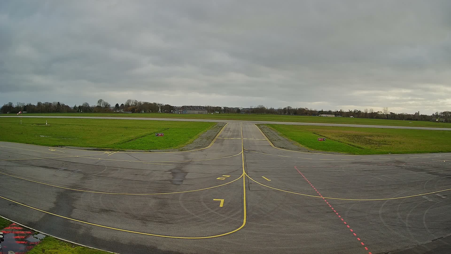 Lannion Cote de Granit  Airport Live Cam  LAI  - Lannion, Cotes-d'Armor, Bretagne, France