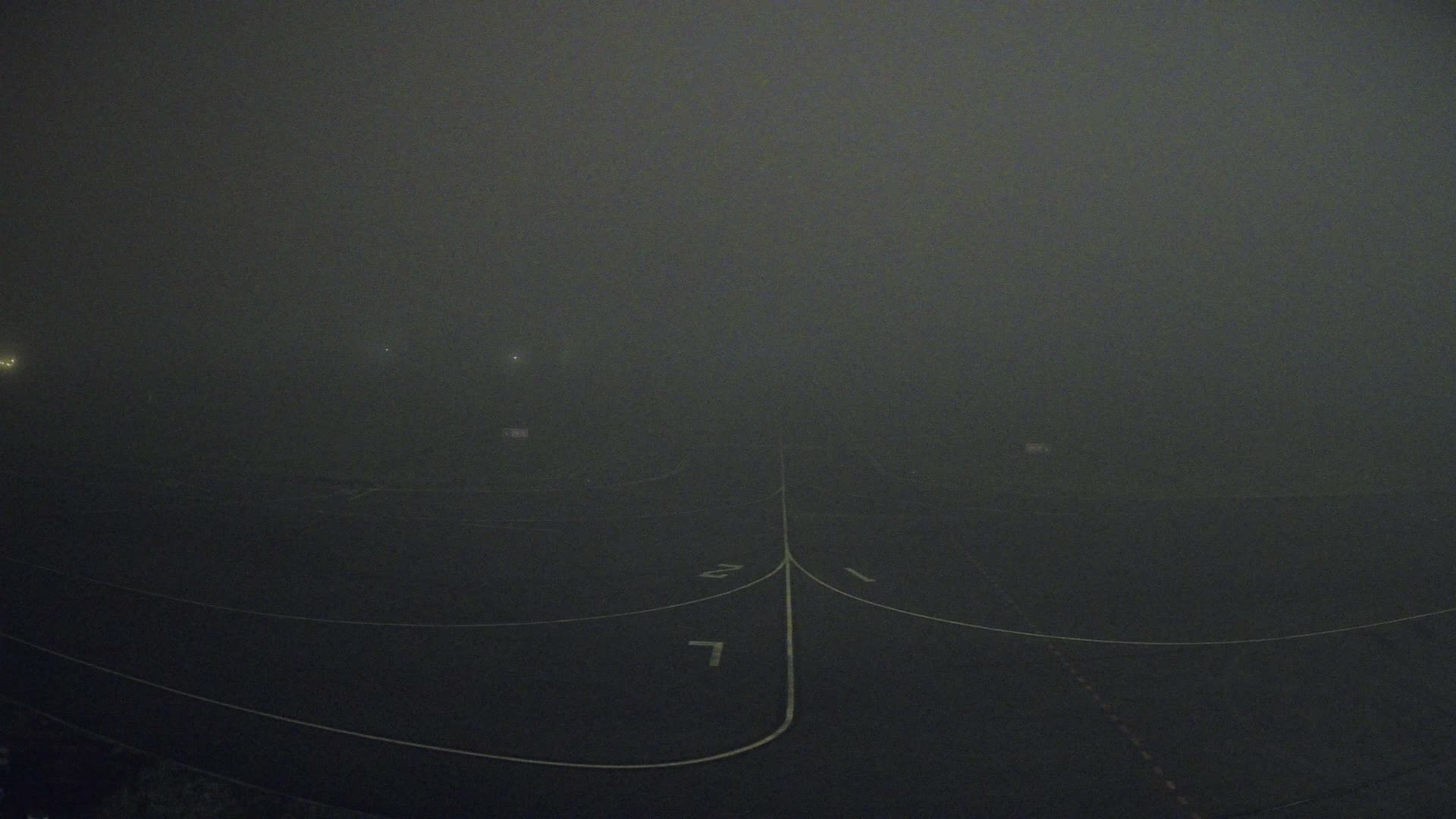 Lannion Cote de Granit  Airport Live Cam  LAI  - Lannion, Cotes-d'Armor, Bretagne, France