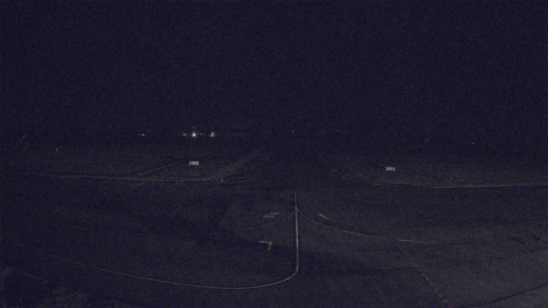 Lannion Cote de Granit  Airport Live Cam  LAI  - Lannion, Cotes-d'Armor, Bretagne, France
