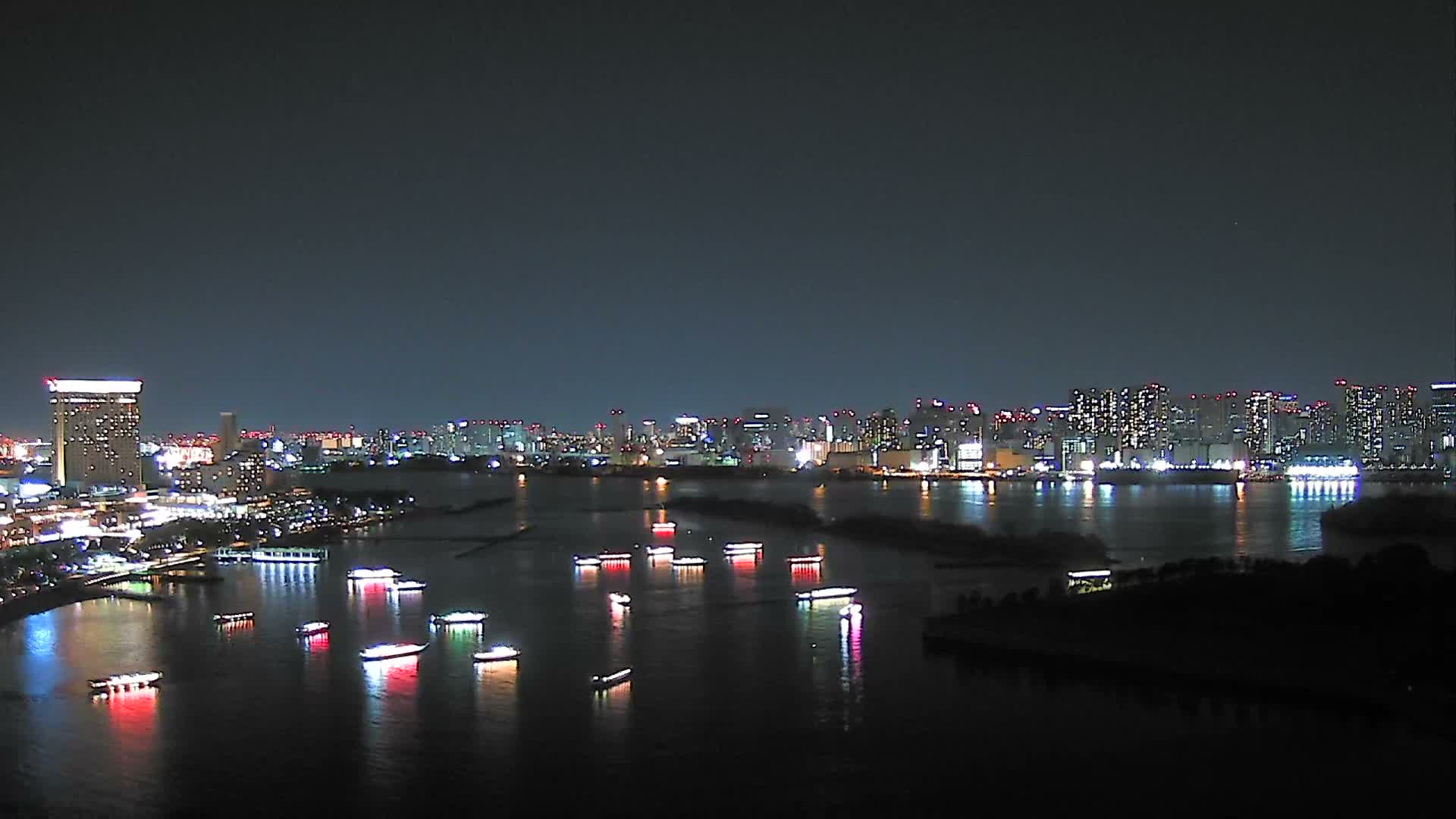 Tokyo, Odaiba Island /Tokyo Bay & Shinagawa View ( 東京、お台場アイランド／東京湾＆品川ビュー ) Live Cam - Daiba, Odaiba, Minato-ku, Tokyo, Kantō, Honshu, Japan