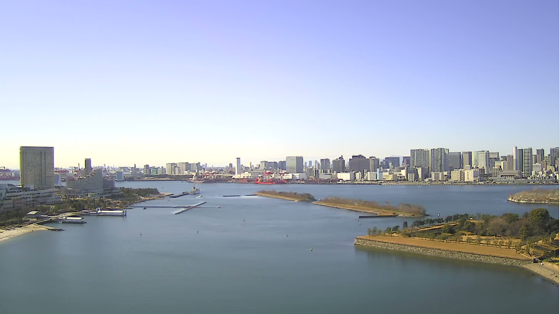 Tokyo, Odaiba Island /Tokyo Bay & Shinagawa View ( 東京、お台場アイランド／東京湾＆品川ビュー ) Live Cam - Daiba, Odaiba, Minato-ku, Tokyo, Kantō, Honshu, Japan