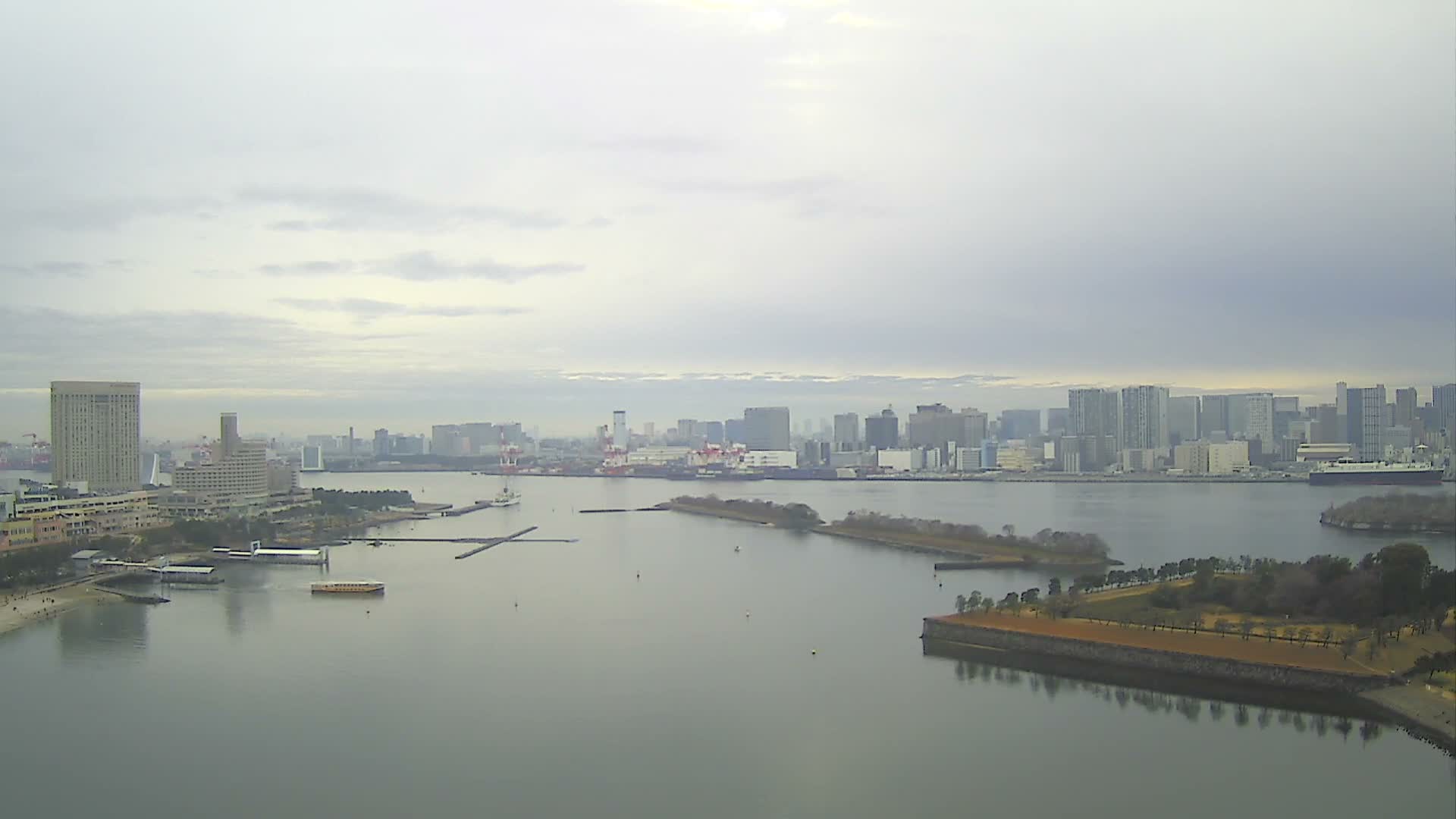 Tokyo, Odaiba Island /Tokyo Bay & Shinagawa View ( 東京、お台場アイランド／東京湾＆品川ビュー ) Live Cam - Daiba, Odaiba, Minato-ku, Tokyo, Kantō, Honshu, Japan