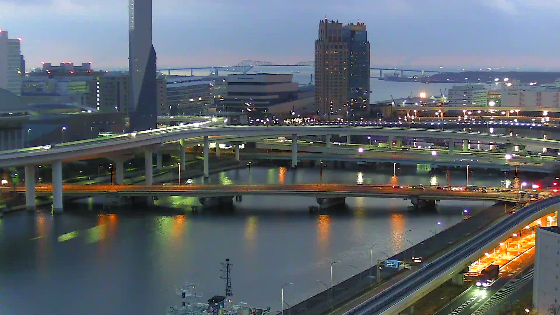 Tokyo, Ariake Island /Tokyo Bay & Tokyo Gate Bridge View ( 東京・有明島・東京湾・東京ゲートブリッジ ) Live Cam - Daiba, Odaiba, Minato-ku, Tokyo, Kantō, Honshu, Japan