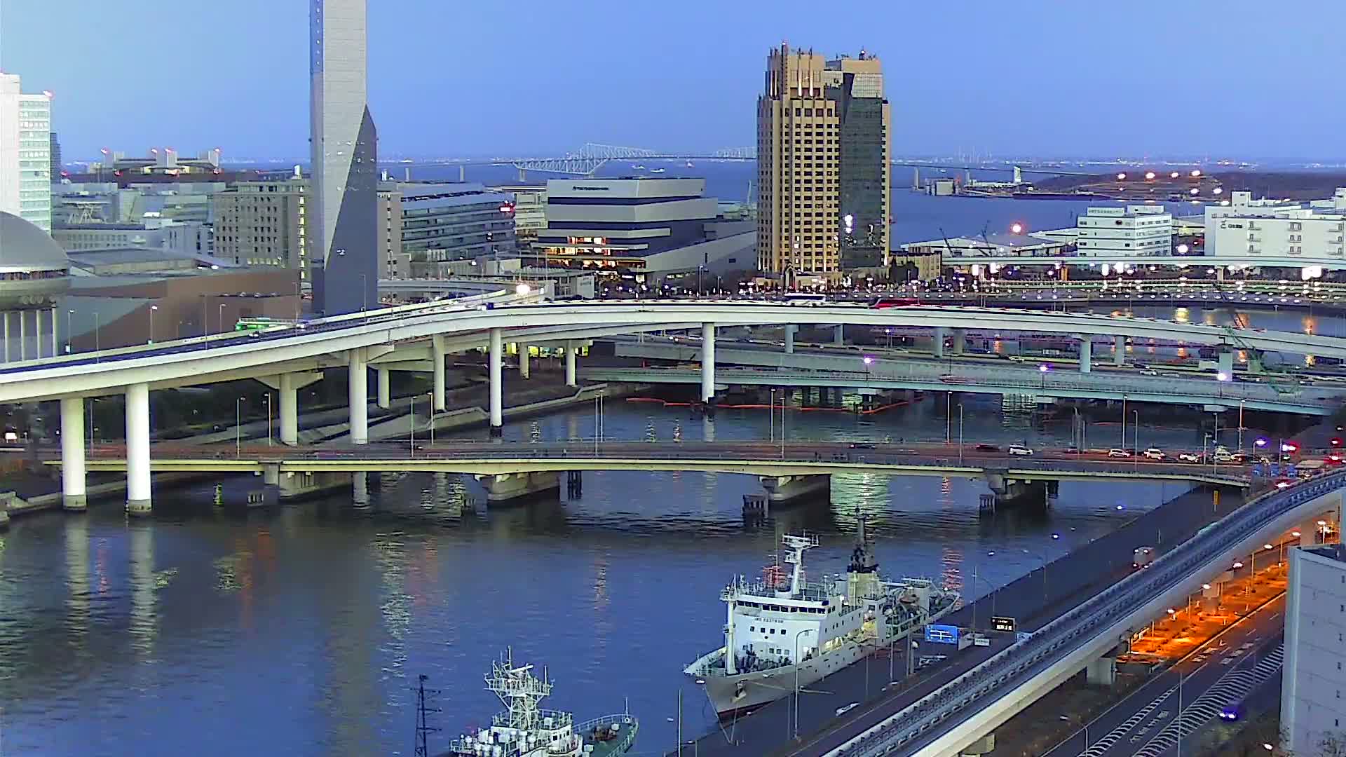Tokyo, Ariake Island /Tokyo Bay & Tokyo Gate Bridge View ( 東京・有明島・東京湾・東京ゲートブリッジ ) Live Cam - Daiba, Odaiba, Minato-ku, Tokyo, Kantō, Honshu, Japan