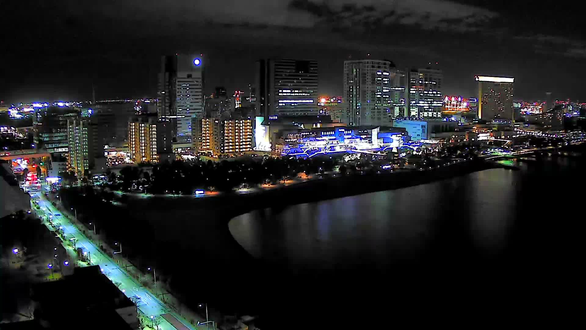 Tokyo, Odaiba Beach & Odaiba Marine Park (東京、お台場ビーチ、お台場海浜公園 ) Live Cam -1 Chome, Daiba, Odaiba, Minato-ku, Tokyo, Kantō, Honshu, Japan