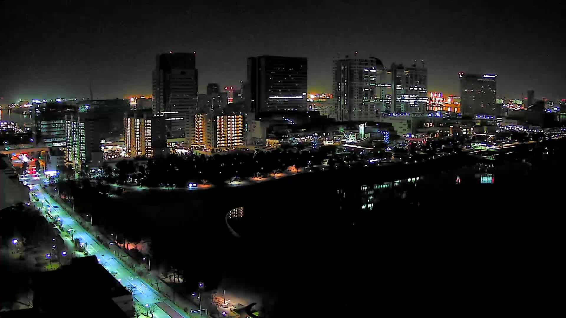 Tokyo, Odaiba Beach & Odaiba Marine Park (東京、お台場ビーチ、お台場海浜公園 ) Live Cam -1 Chome, Daiba, Odaiba, Minato-ku, Tokyo, Kantō, Honshu, Japan