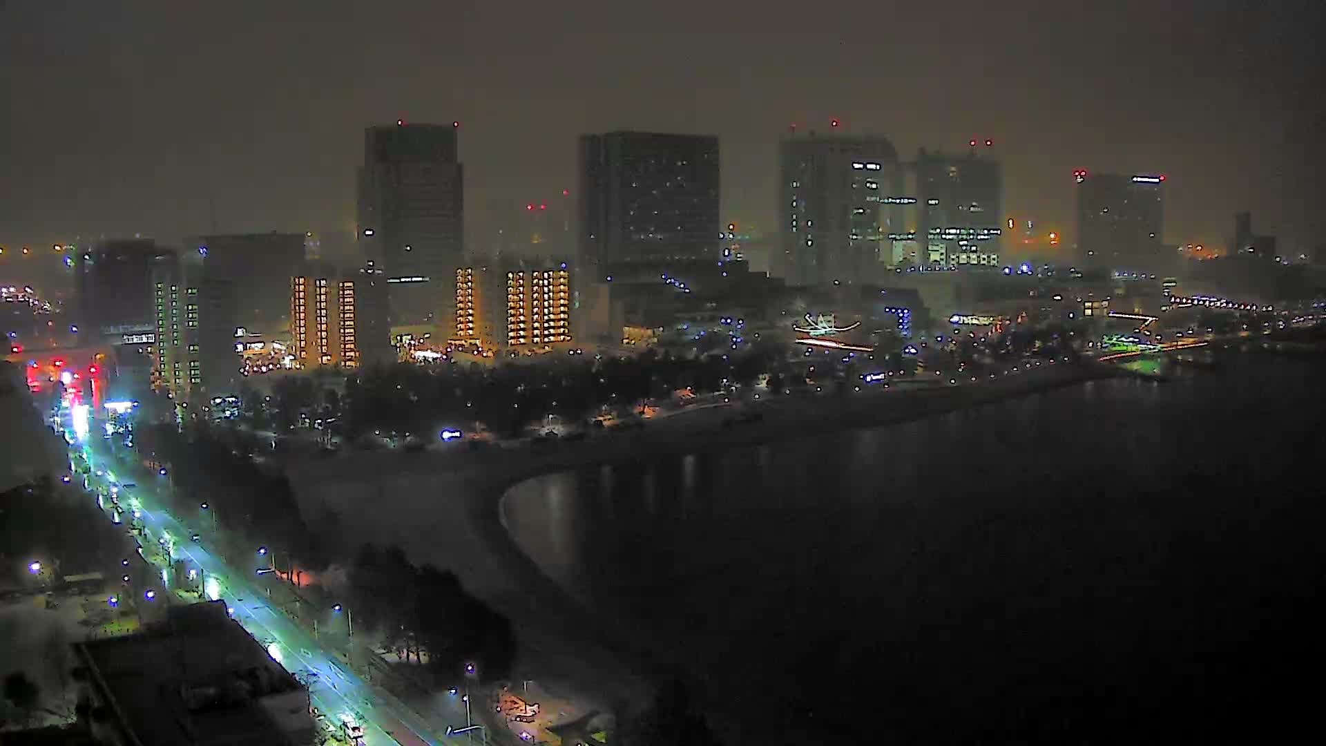 Tokyo, Odaiba Beach & Odaiba Marine Park (東京、お台場ビーチ、お台場海浜公園 ) Live Cam -1 Chome, Daiba, Odaiba, Minato-ku, Tokyo, Kantō, Honshu, Japan