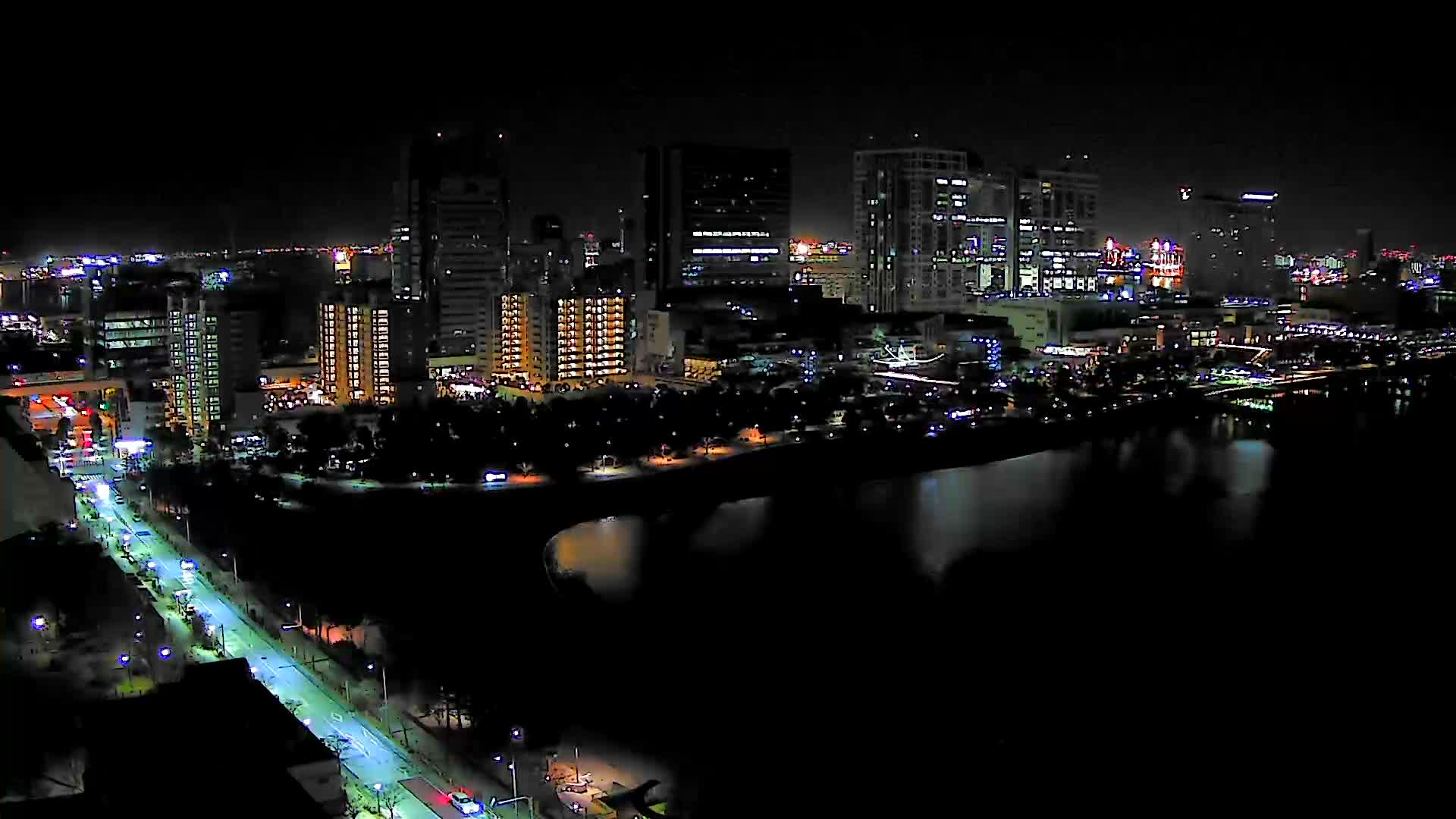 Tokyo, Odaiba Beach & Odaiba Marine Park (東京、お台場ビーチ、お台場海浜公園 ) Live Cam -1 Chome, Daiba, Odaiba, Minato-ku, Tokyo, Kantō, Honshu, Japan