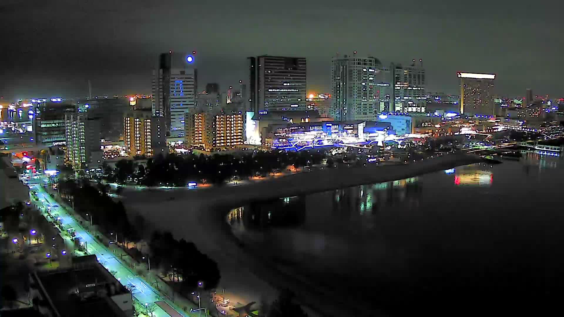 Tokyo, Odaiba Beach & Odaiba Marine Park (東京、お台場ビーチ、お台場海浜公園 ) Live Cam -1 Chome, Daiba, Odaiba, Minato-ku, Tokyo, Kantō, Honshu, Japan