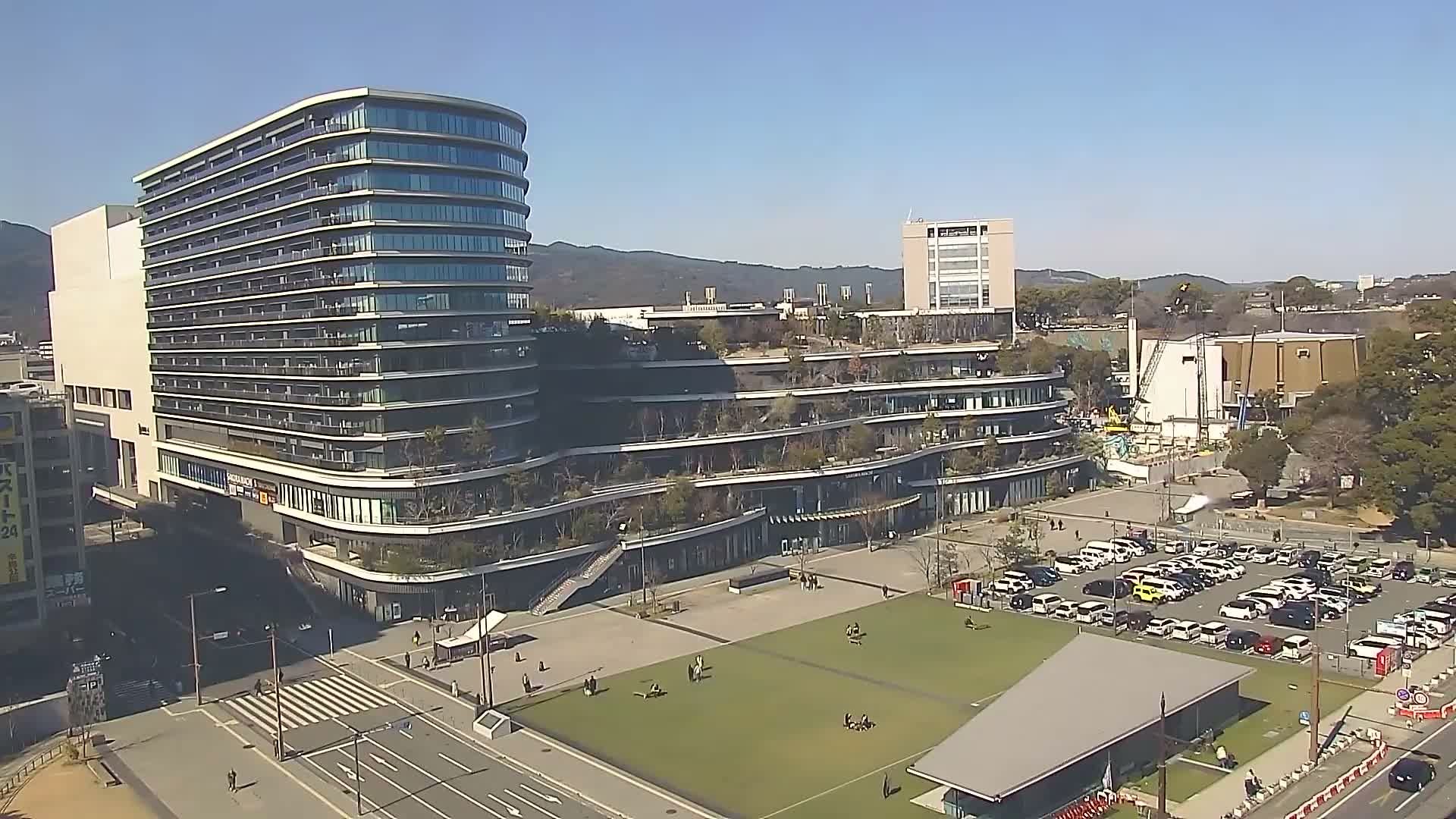 Kumamoto, Sakuramachi Kumamoto Mall & Hanabata Plaza Square ( 熊本・サクラマチクマモトモール＆花畑プラザ広場)  Live Cam - Shinshigai, Chuo Ward, Kumamoto, Kyushu, Japan