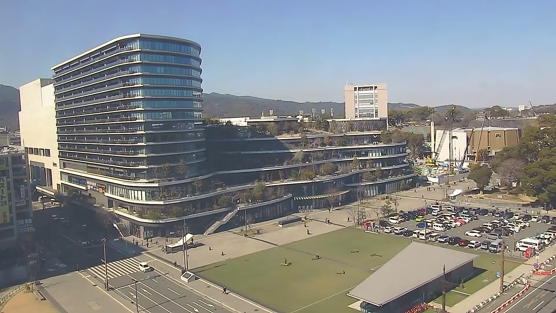Kumamoto, Sakuramachi Kumamoto Mall & Hanabata Plaza Square ( 熊本・サクラマチクマモトモール＆花畑プラザ広場)  Live Cam - Shinshigai, Chuo Ward, Kumamoto, Kyushu, Japan