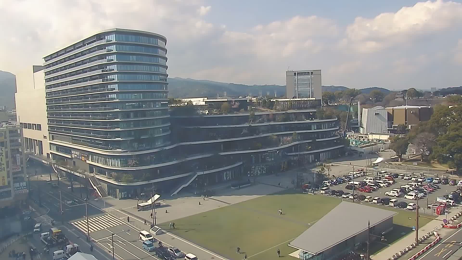 Kumamoto, Sakuramachi Kumamoto Mall & Hanabata Plaza Square ( 熊本・サクラマチクマモトモール＆花畑プラザ広場)  Live Cam - Shinshigai, Chuo Ward, Kumamoto, Kyushu, Japan