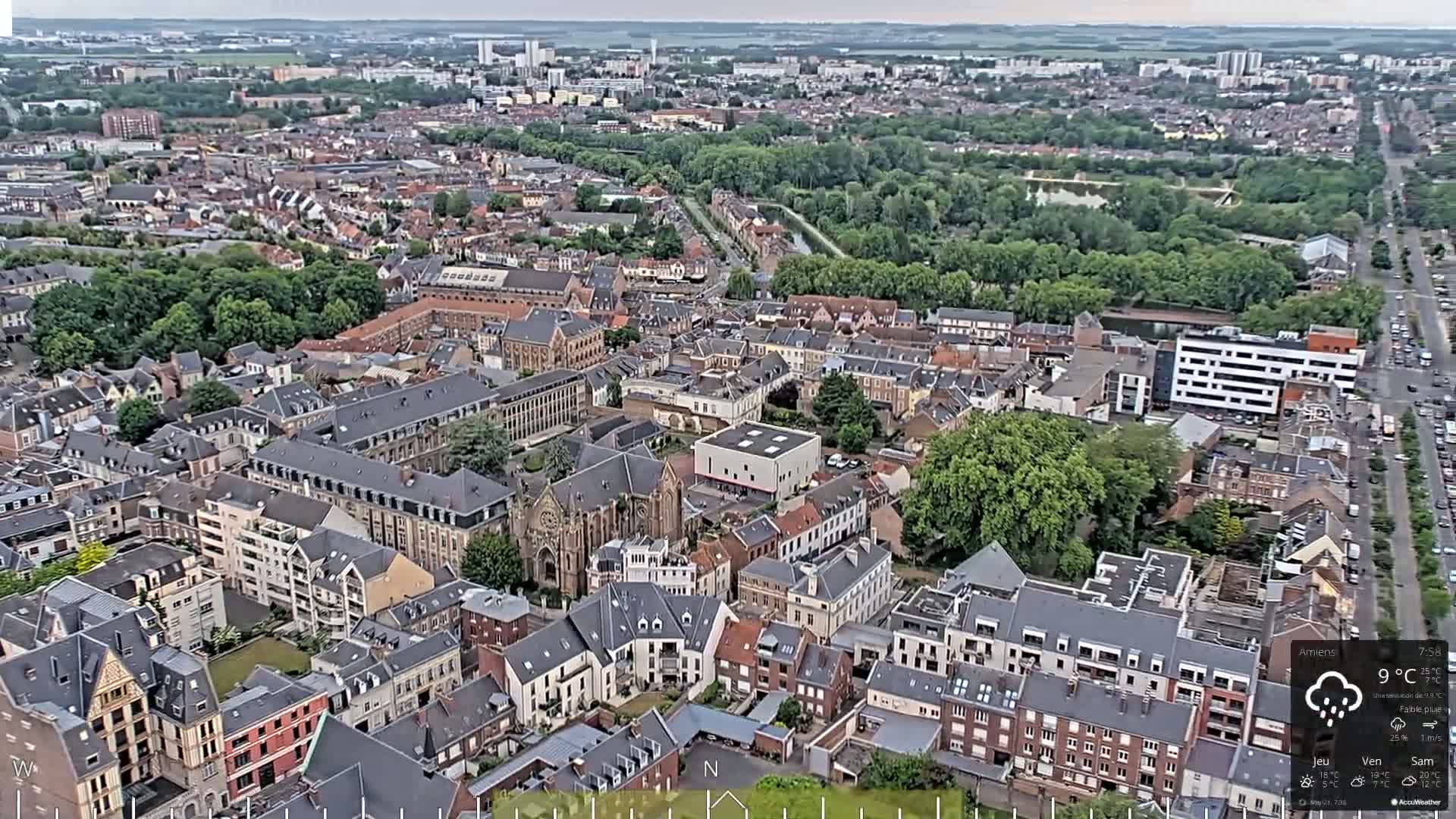 Amiens City Panaromic Skyline PTZ Live Cam - Amiens, Somme, Hauts-de-France, France