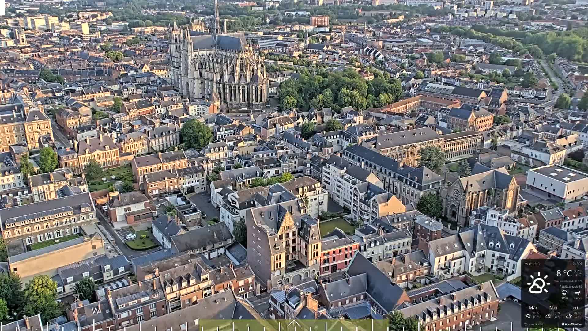 Amiens City Panaromic Skyline PTZ Live Cam - Amiens, Somme, Hauts-de-France, France