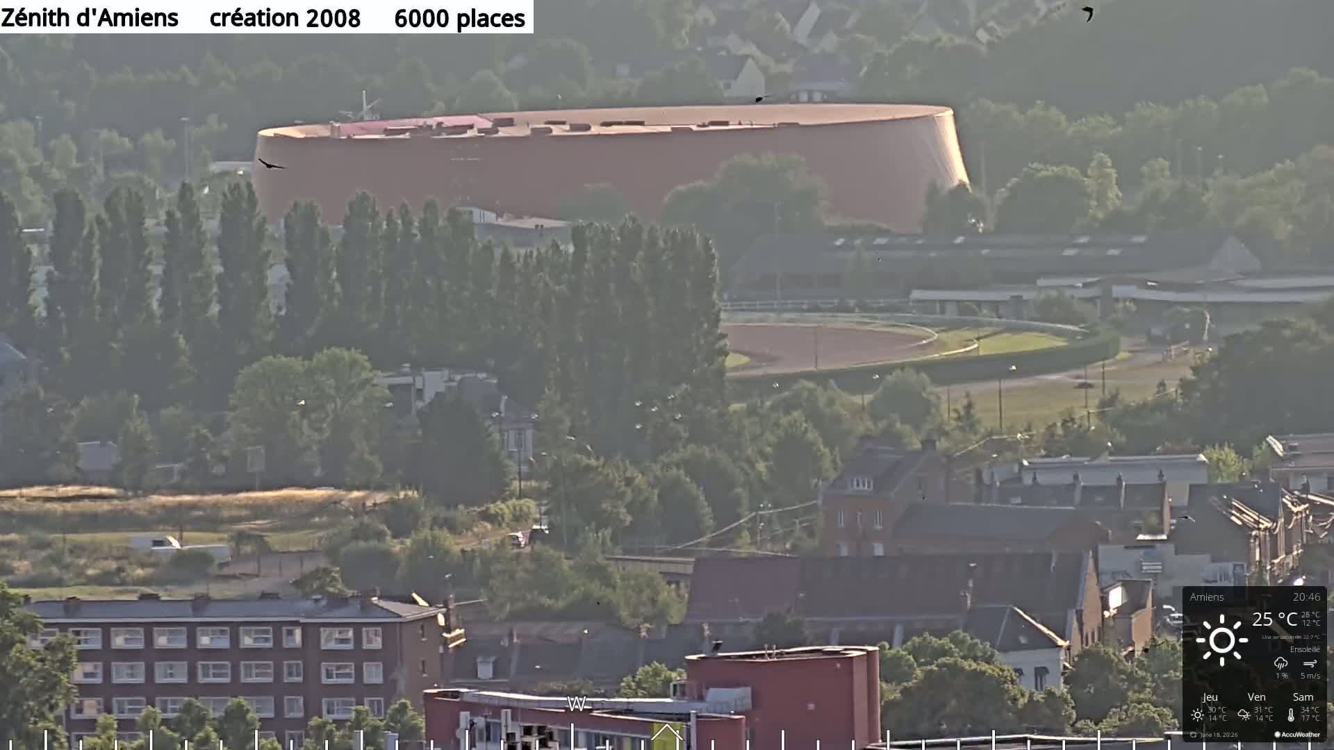 Amiens City Panaromic Skyline PTZ Live Cam - Amiens, Somme, Hauts-de-France, France