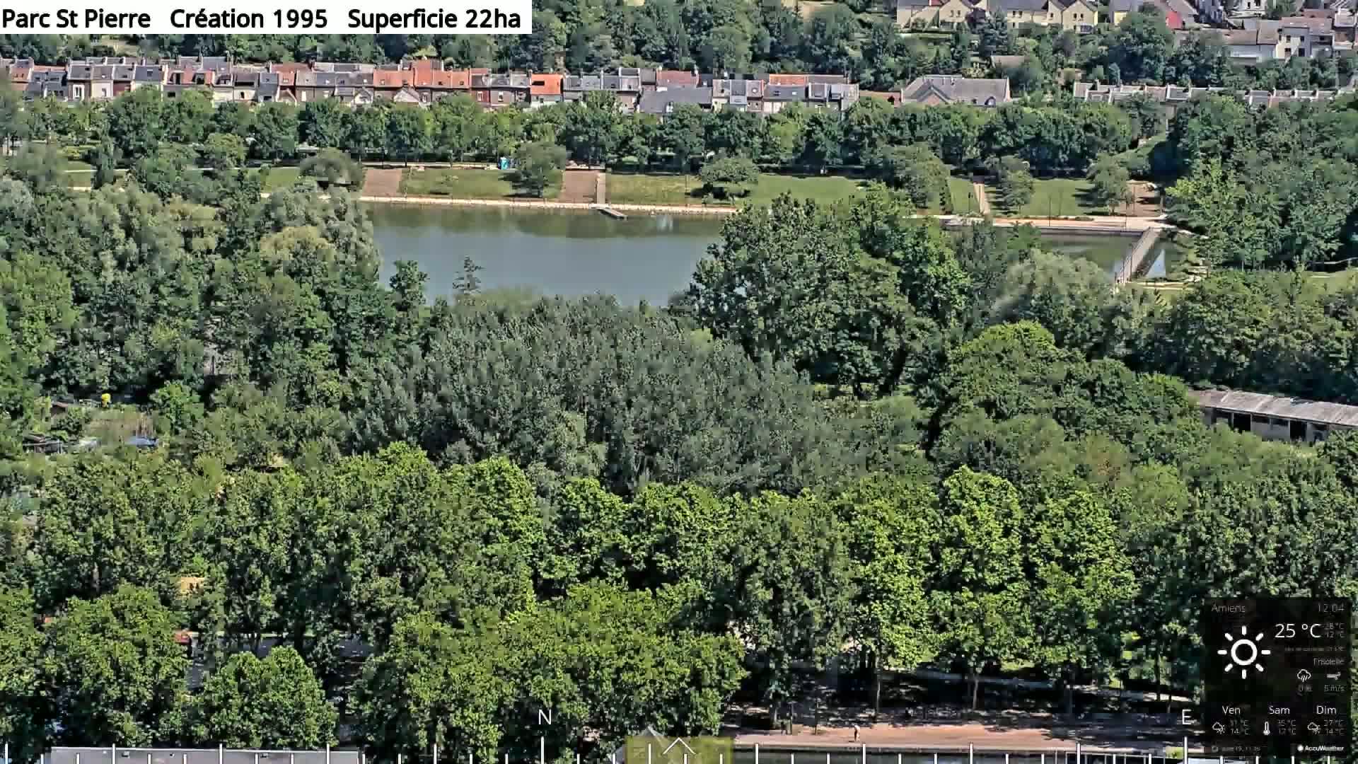 Amiens City Panaromic Skyline PTZ Live Cam - Amiens, Somme, Hauts-de-France, France