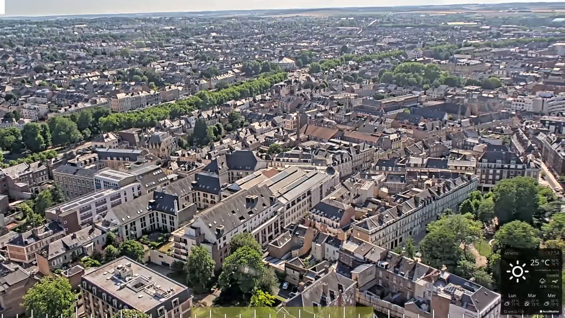 Amiens City Panaromic Skyline PTZ Live Cam - Amiens, Somme, Hauts-de-France, France