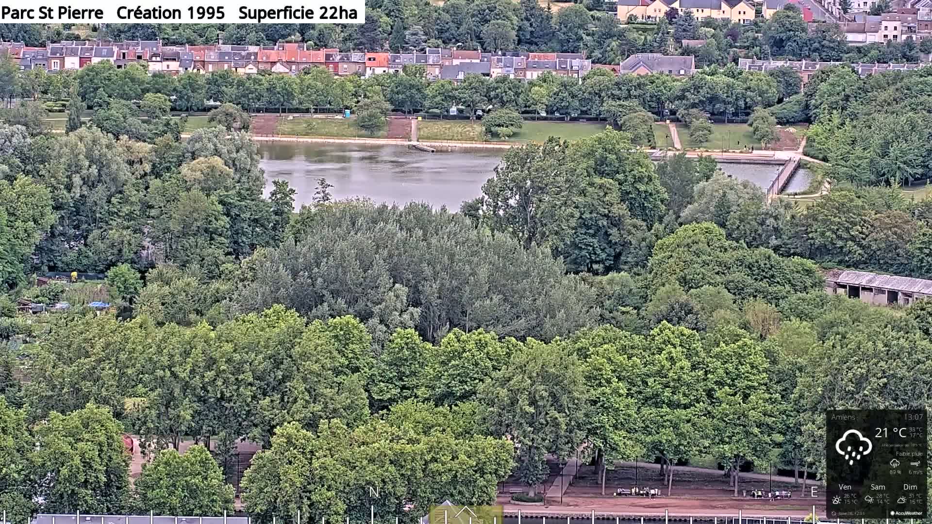 Amiens City Panaromic Skyline PTZ Live Cam - Amiens, Somme, Hauts-de-France, France