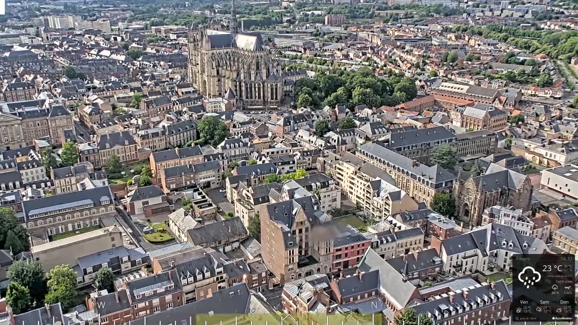 Amiens City Panaromic Skyline PTZ Live Cam - Amiens, Somme, Hauts-de-France, France