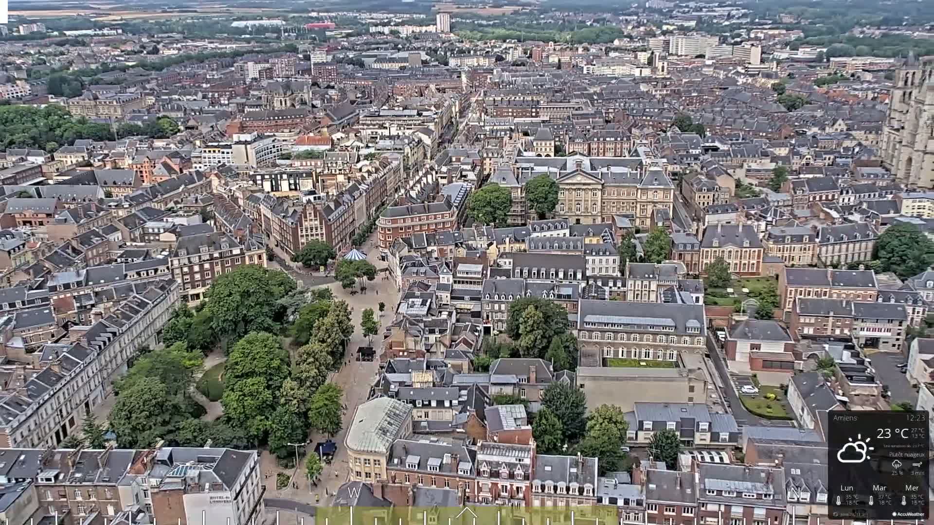 Amiens City Panaromic Skyline PTZ Live Cam - Amiens, Somme, Hauts-de-France, France