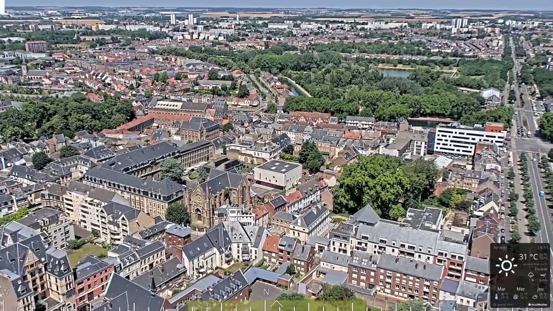 Amiens City Panaromic Skyline PTZ Live Cam - Amiens, Somme, Hauts-de-France, France