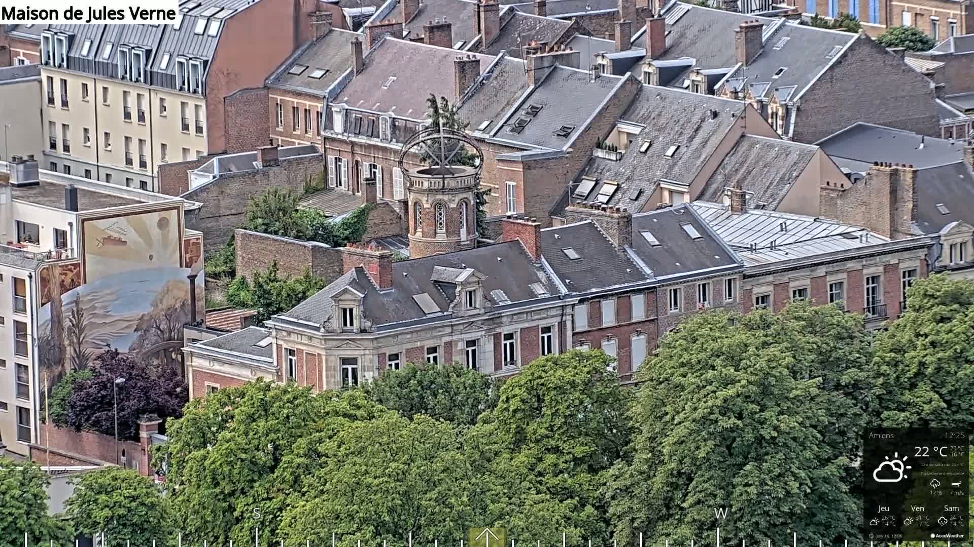 Amiens City Panaromic Skyline PTZ Live Cam - Amiens, Somme, Hauts-de-France, France