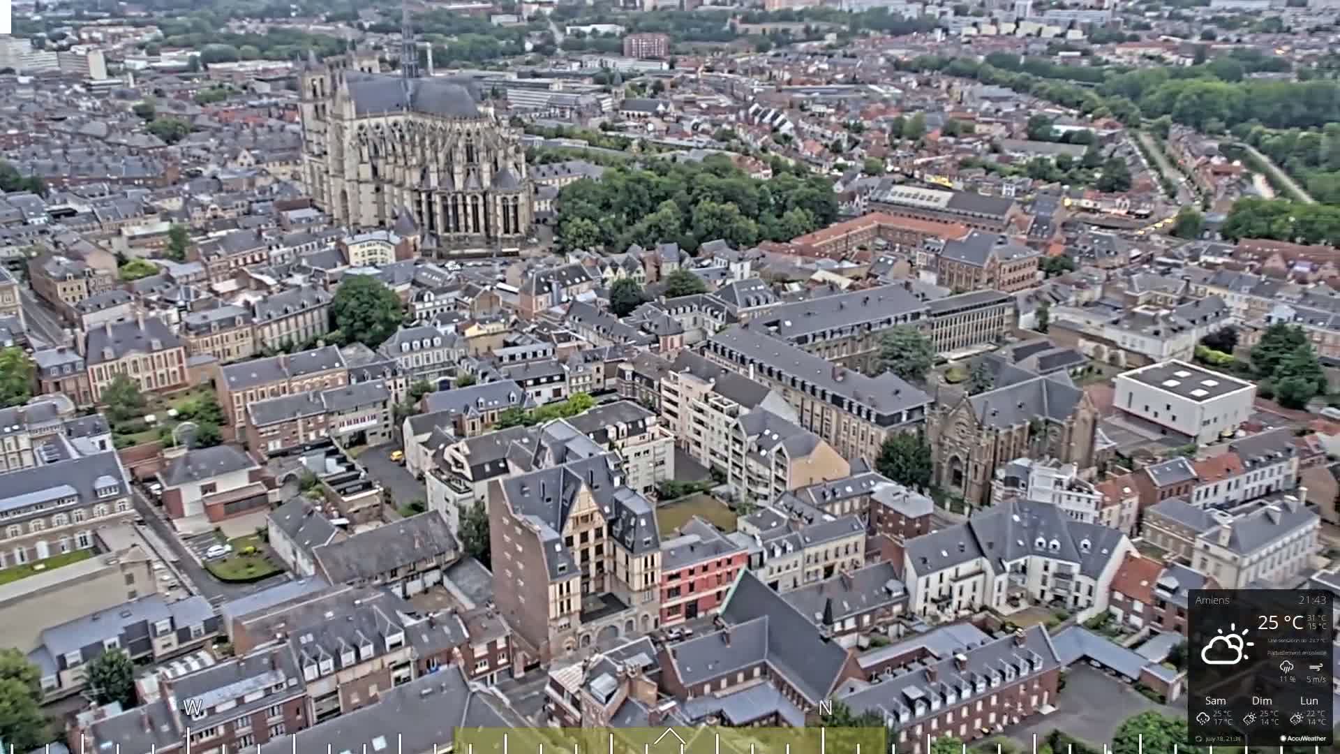 Amiens City Panaromic Skyline PTZ Live Cam - Amiens, Somme, Hauts-de-France, France