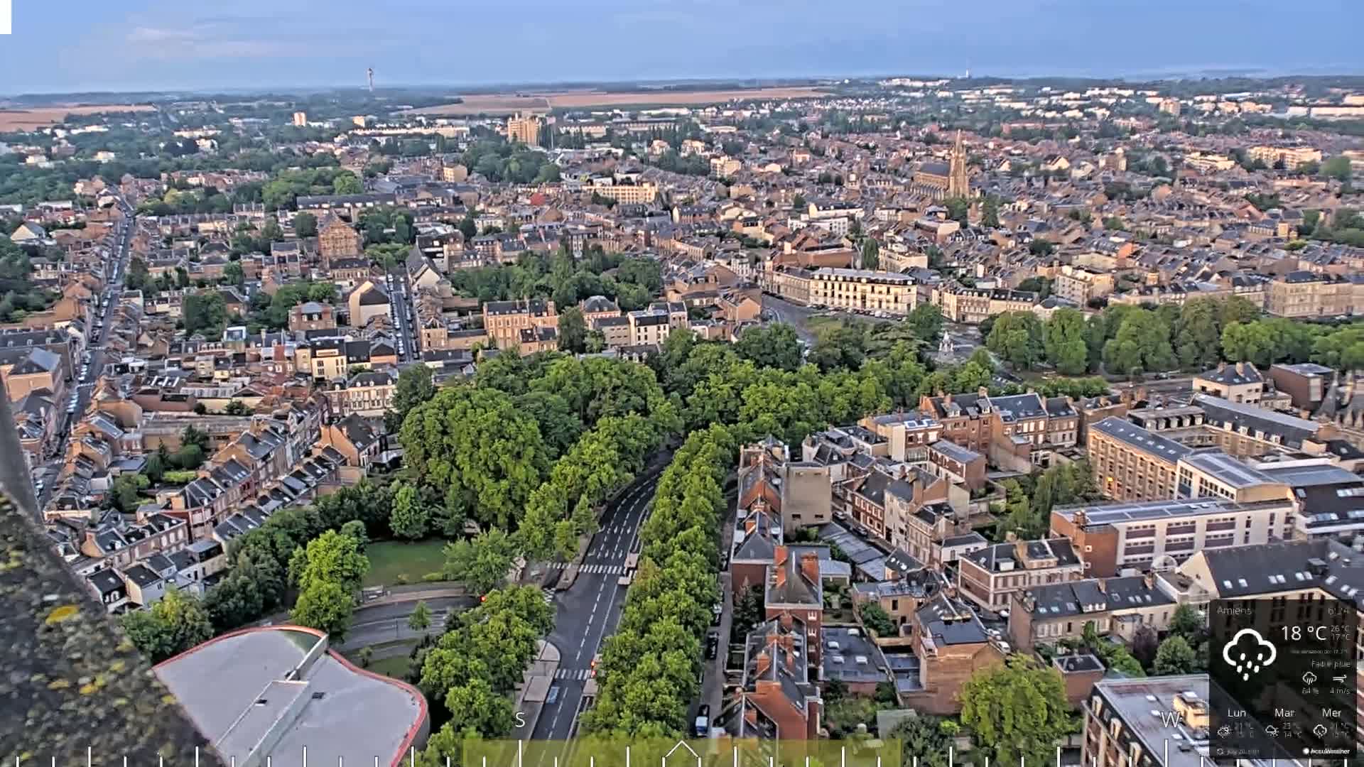 Amiens City Panaromic Skyline PTZ Live Cam - Amiens, Somme, Hauts-de-France, France